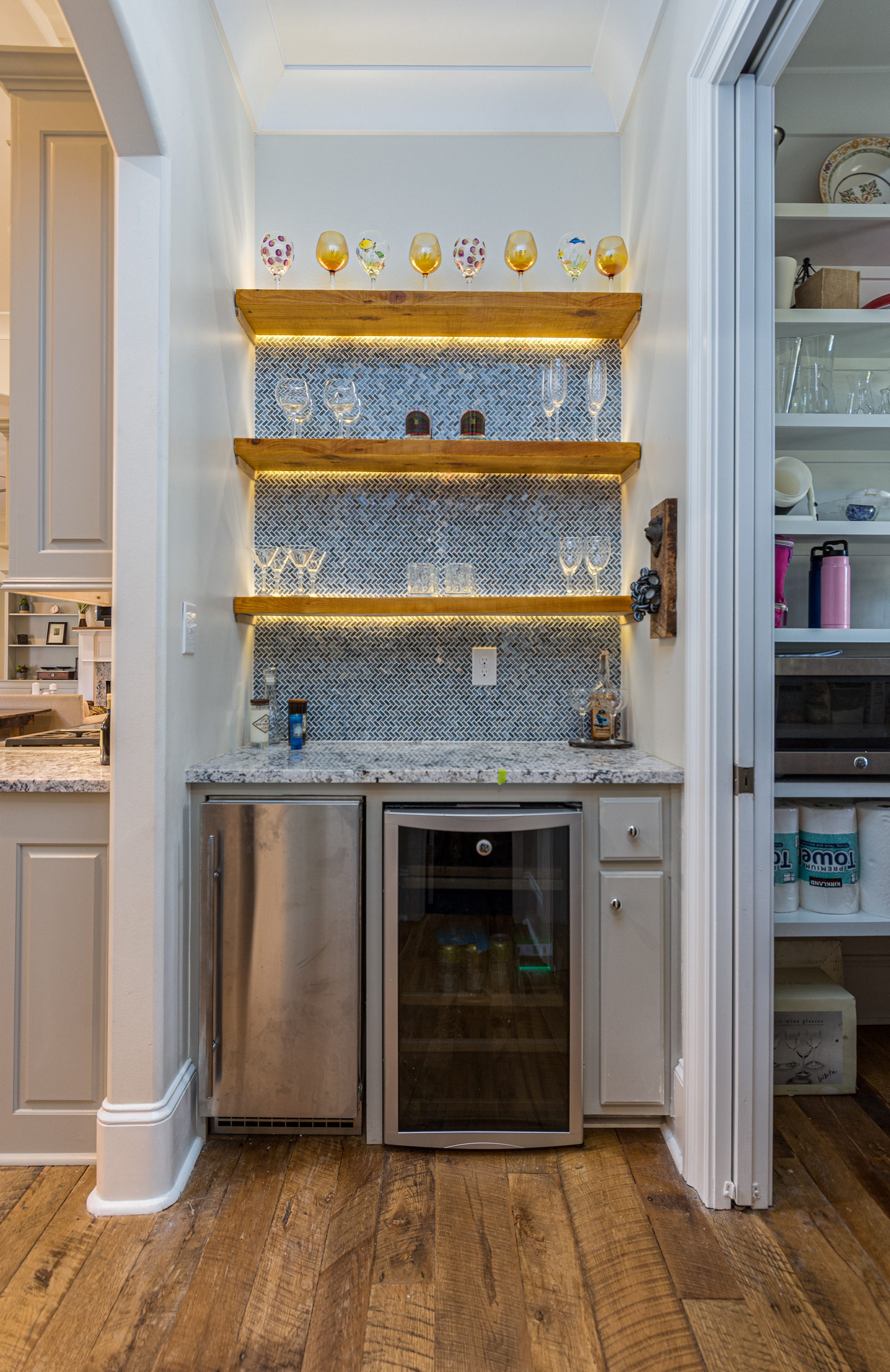 Corsair Drive Wet Bar