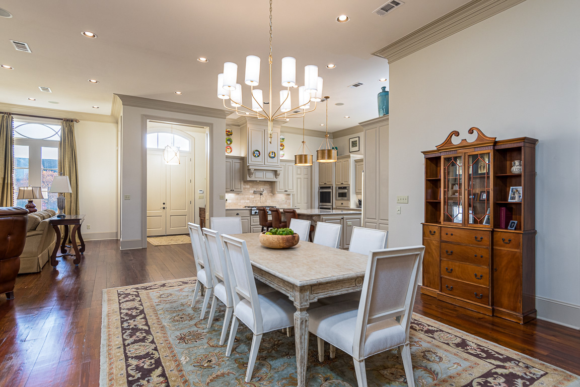 Carrie's Orchard Drive Dining Room