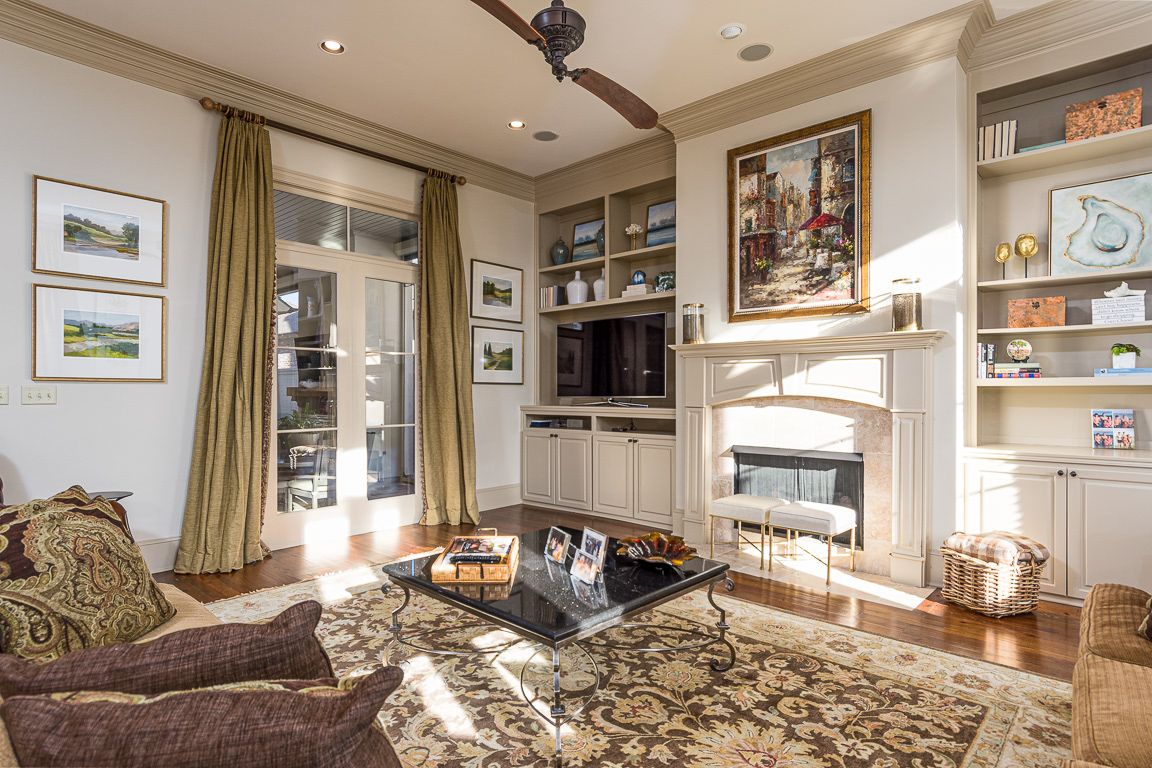 Carrie's Orchard Drive Living Room