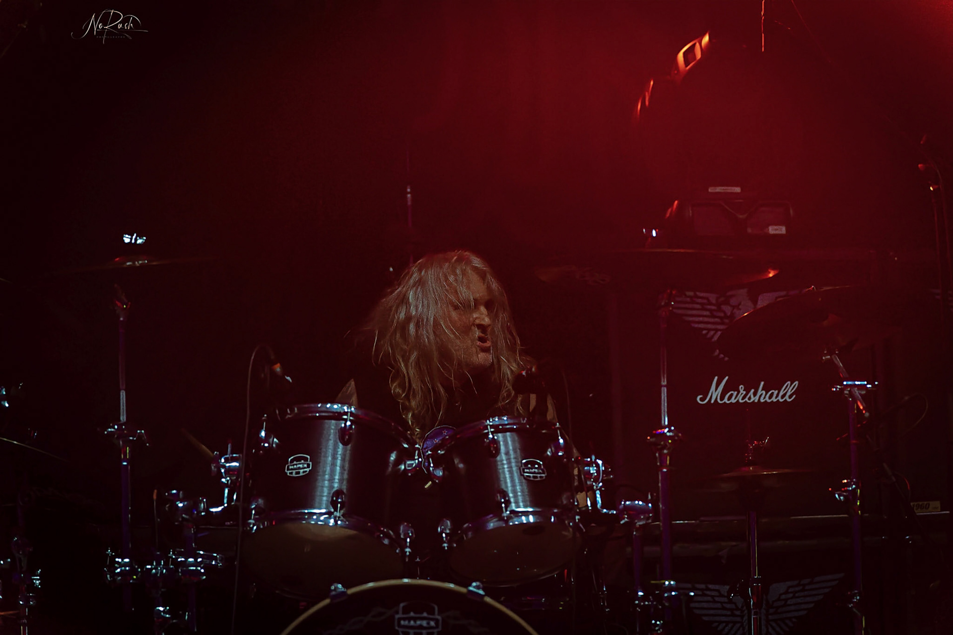 Girlschool 30