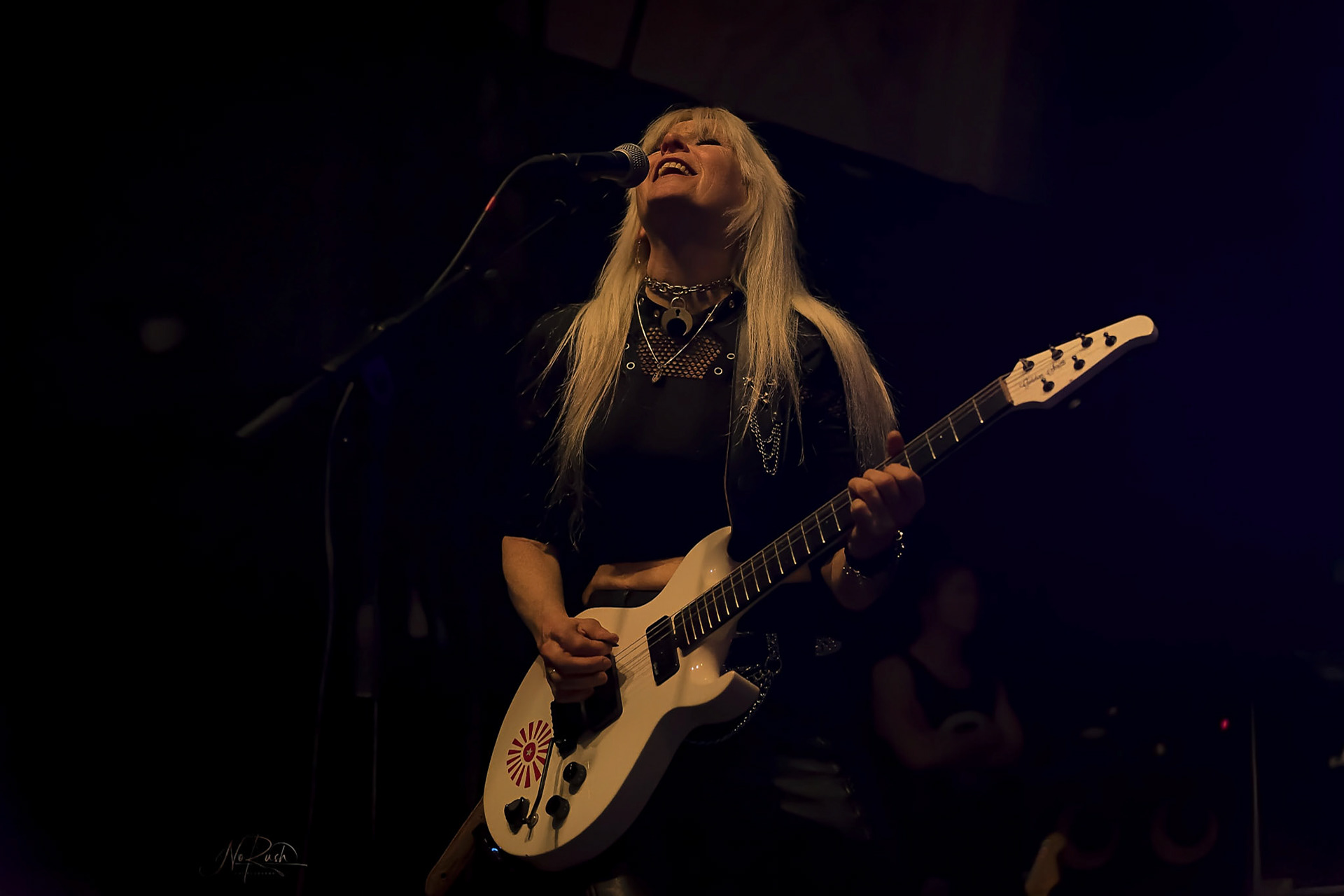 Girlschool 6