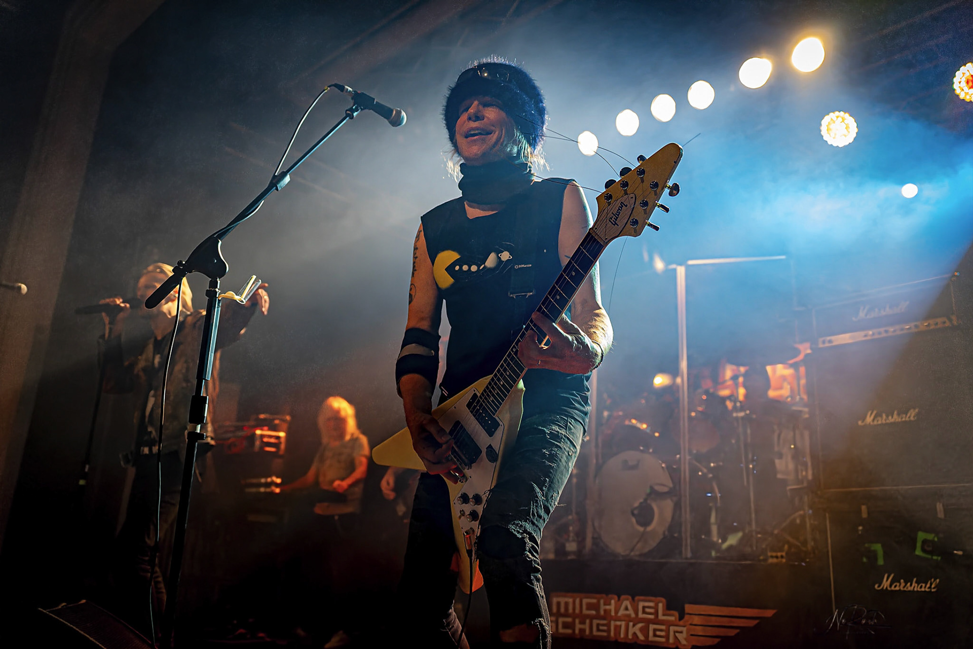 Michael Schenker 16