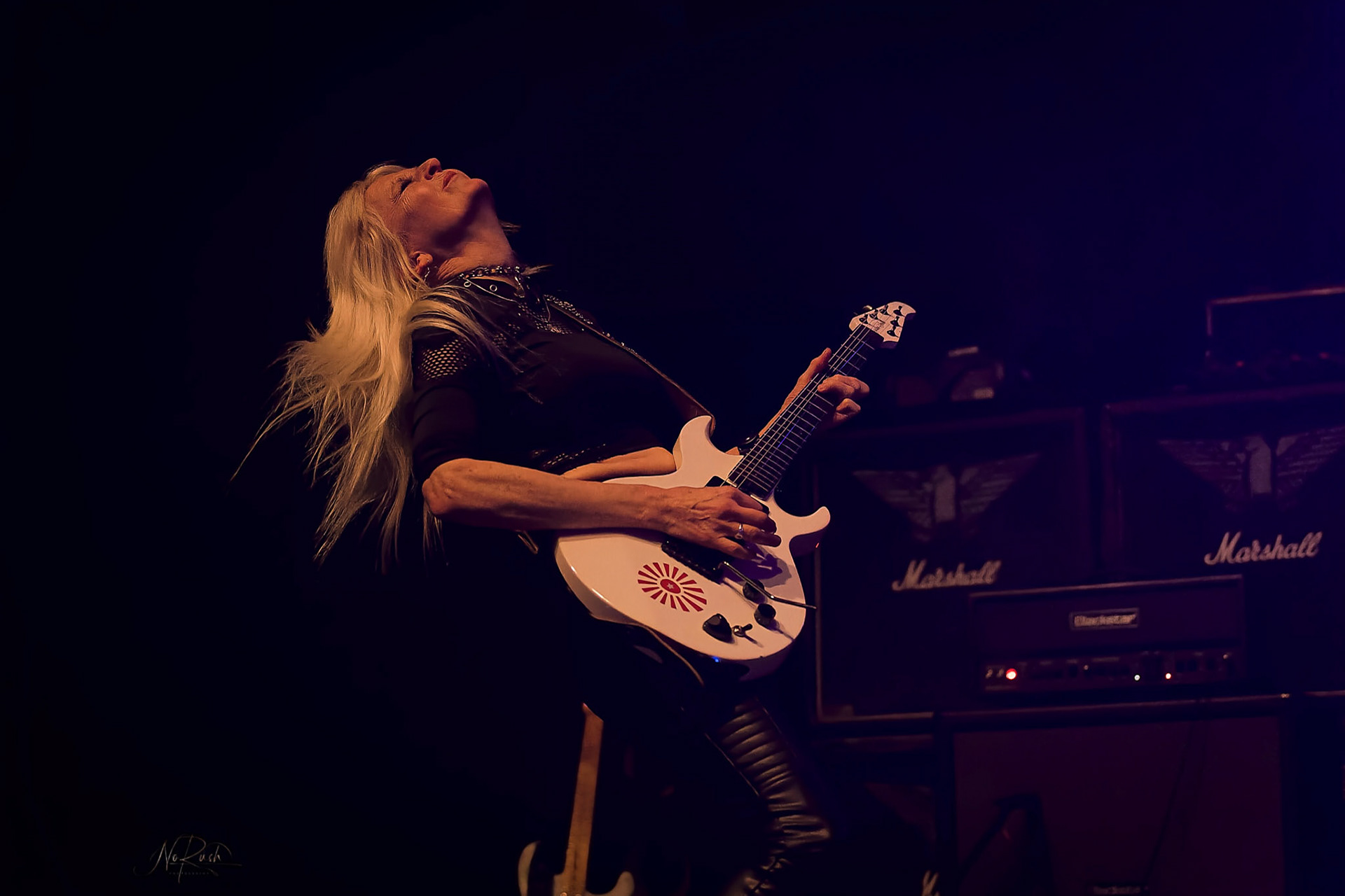 Girlschool 10
