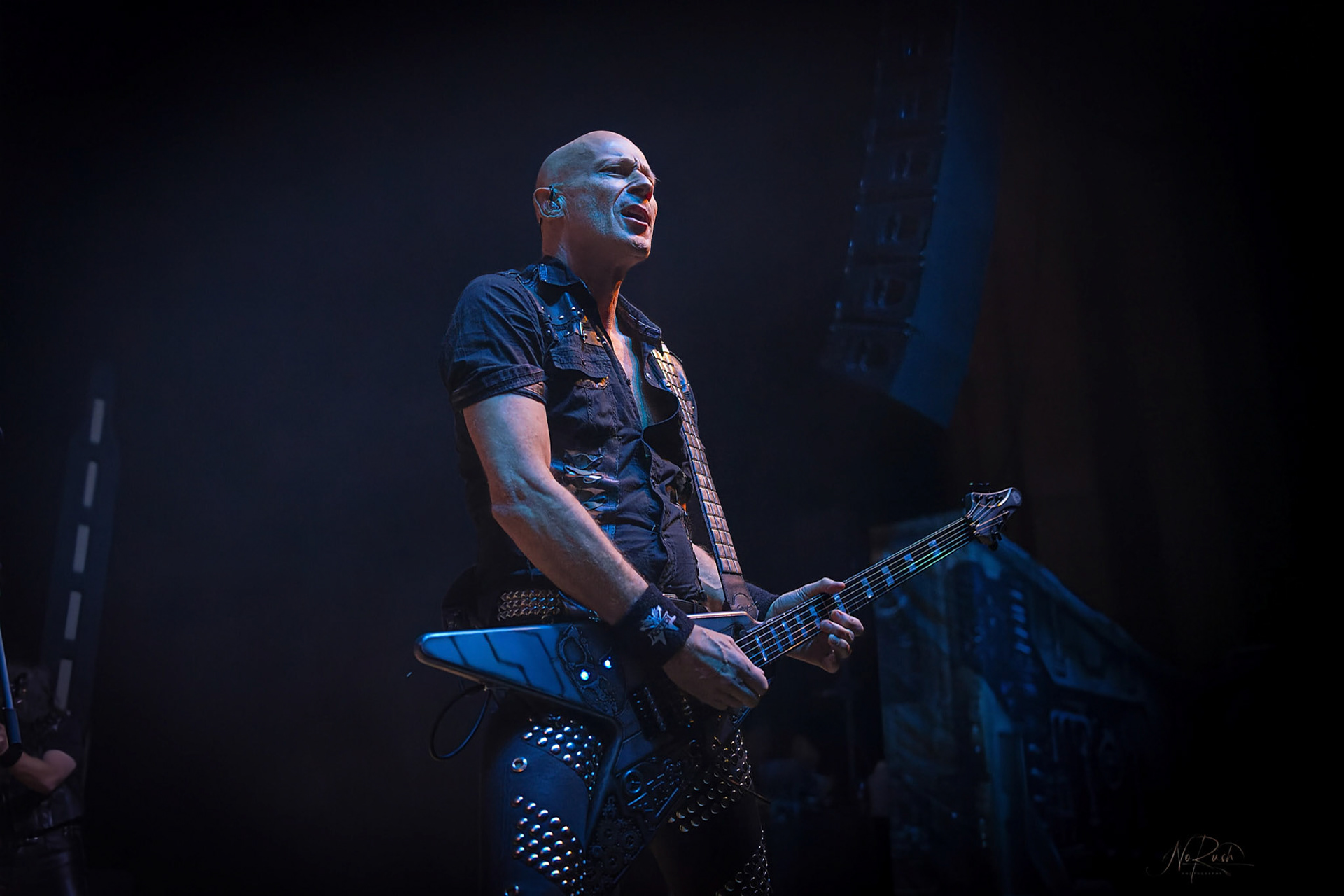 Accept - Humanoid 38