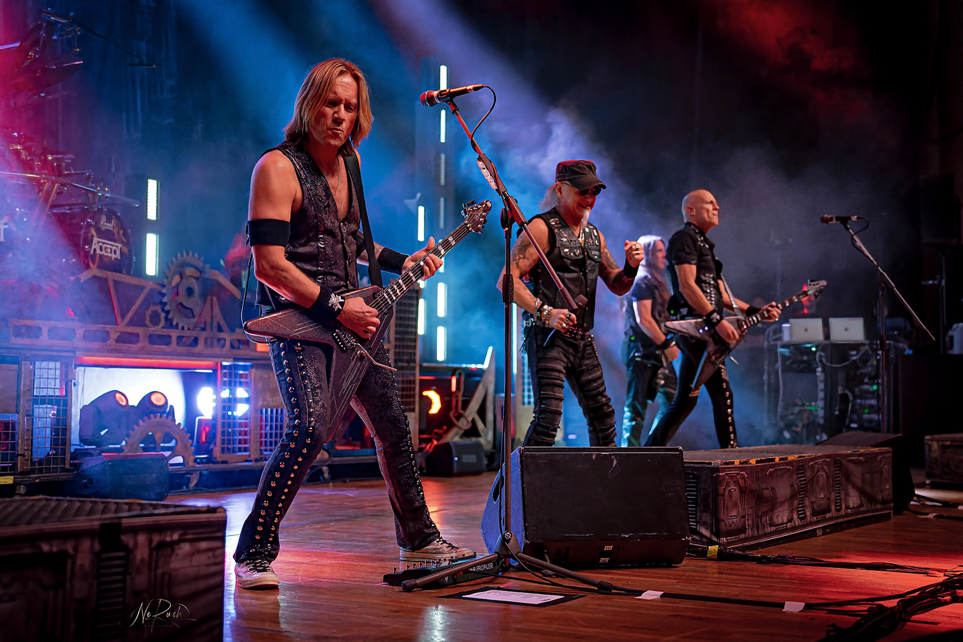 Accept - Humanoid 17