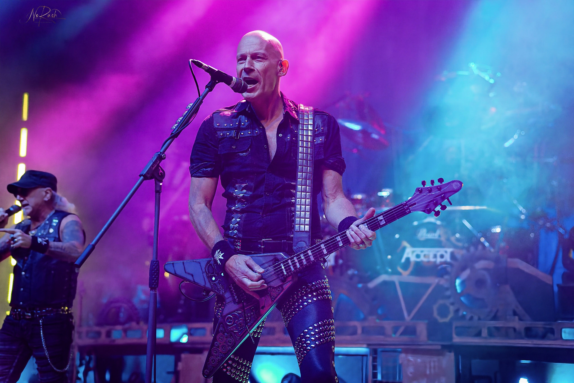 Accept - Humanoid 4
