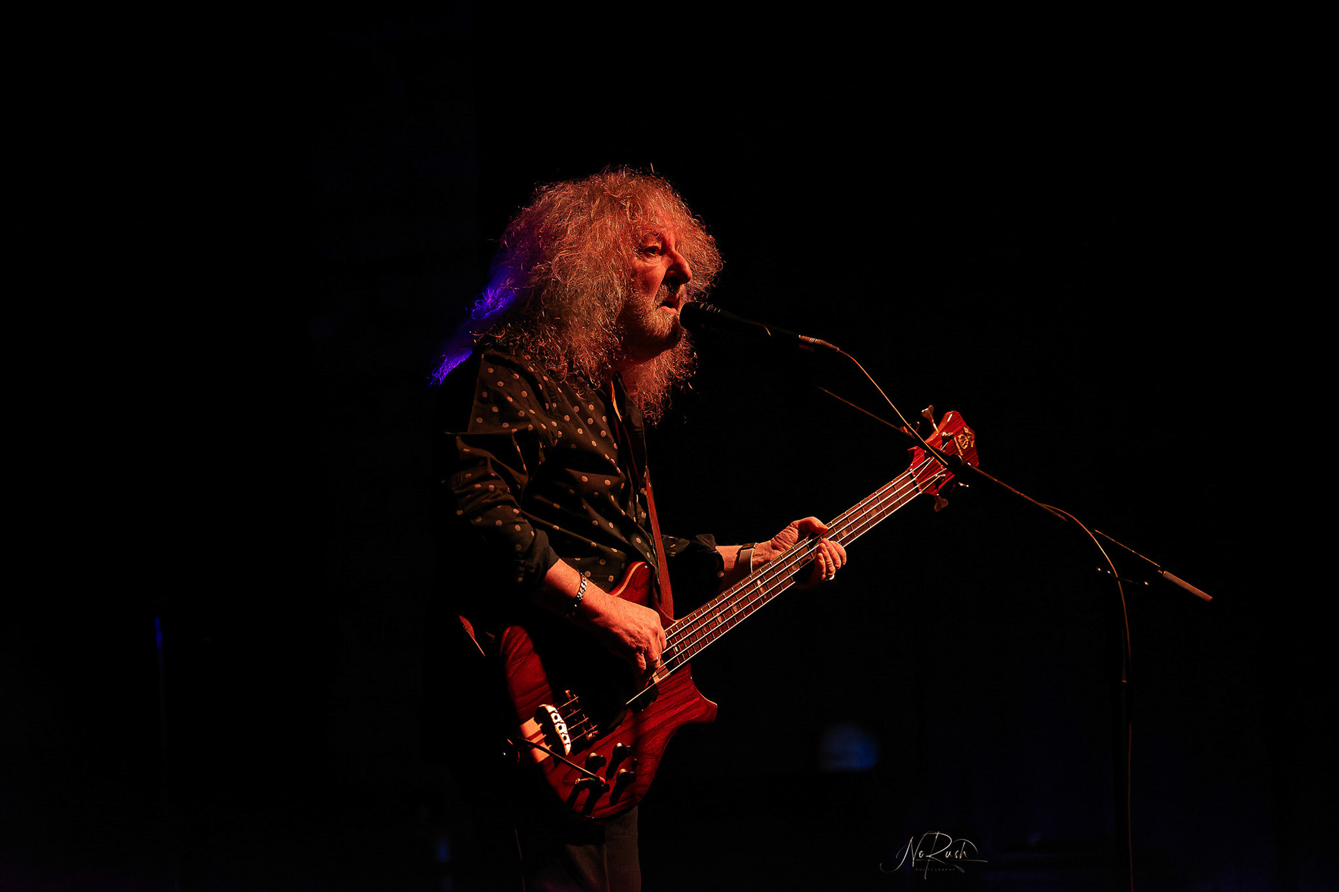 Barclay James Harvest feat. Les Holroyd