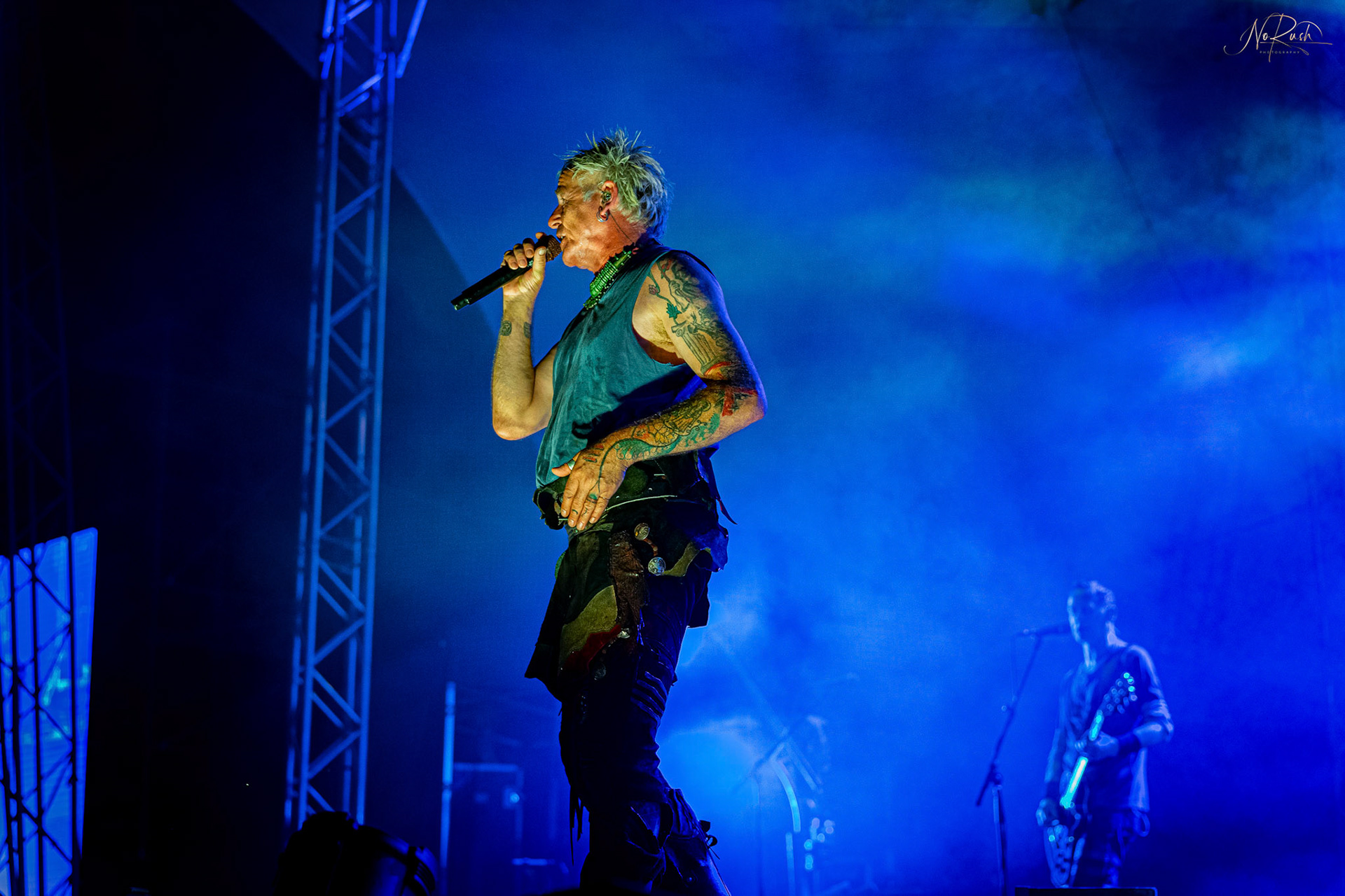 In Extremo 16