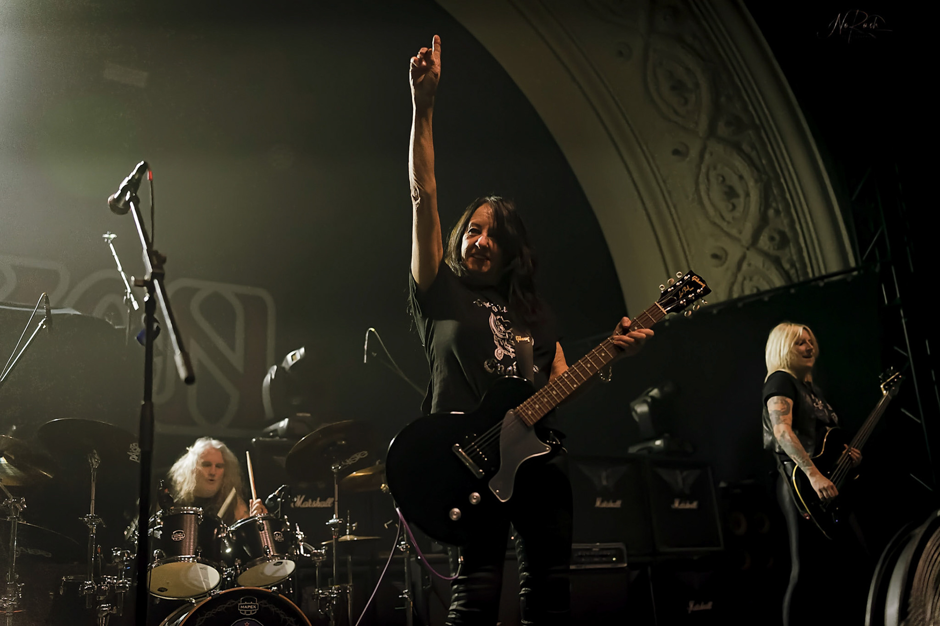 Girlschool 14