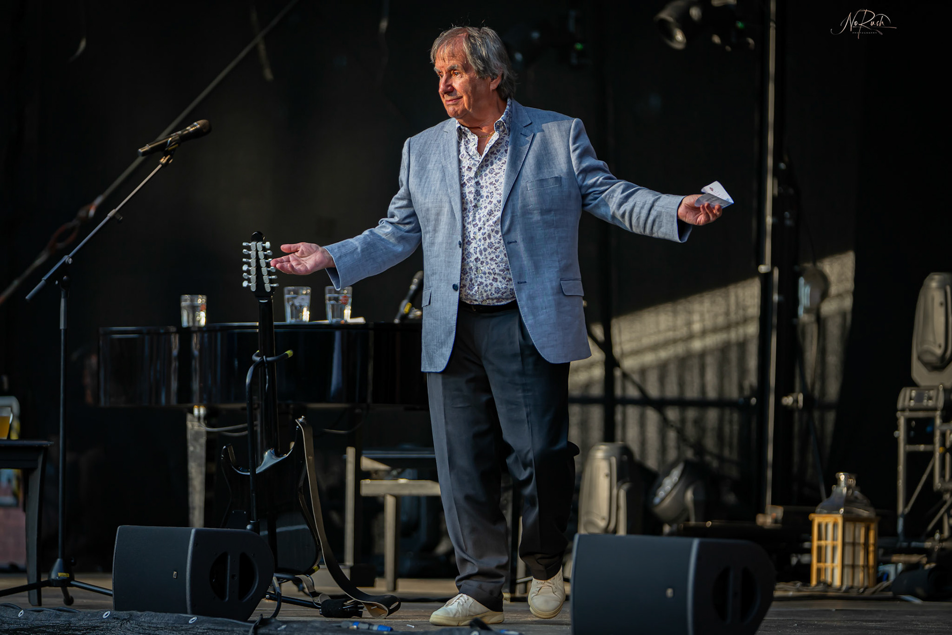 Chris de Burgh 16