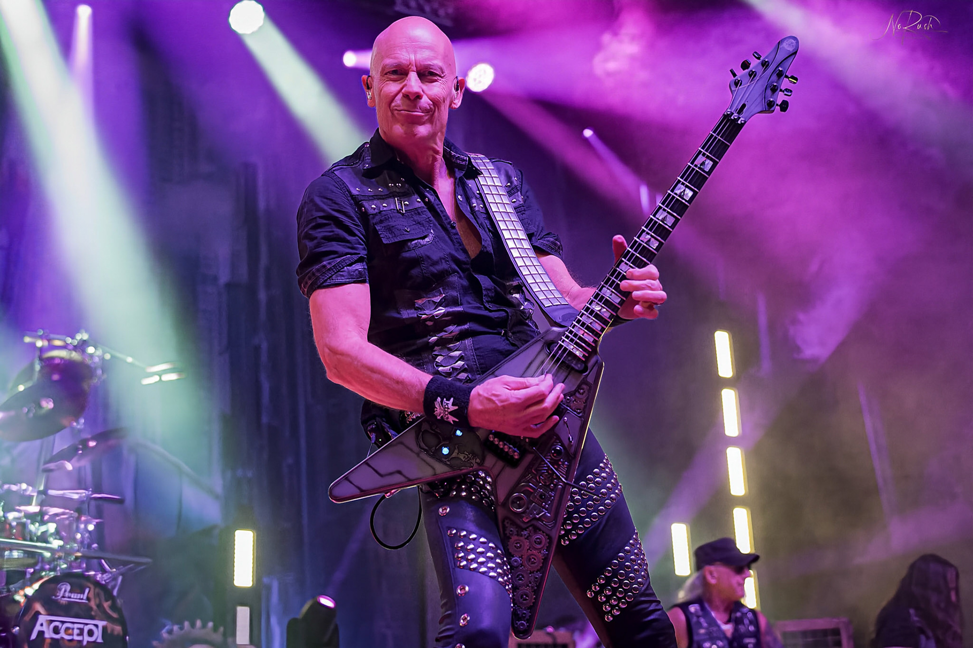 Accept - Humanoid 25