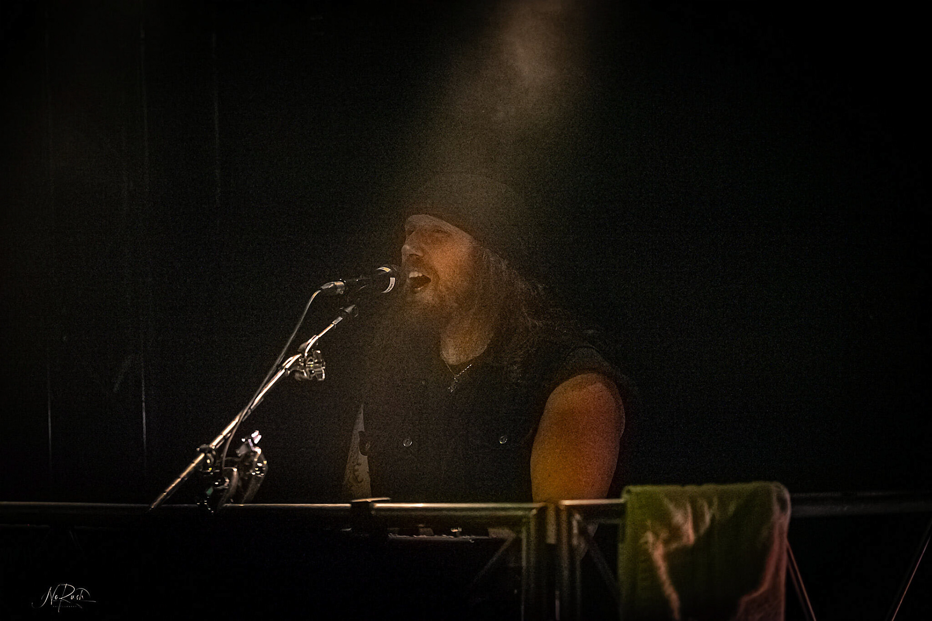 H.E.A.T - Groovestation DD 22