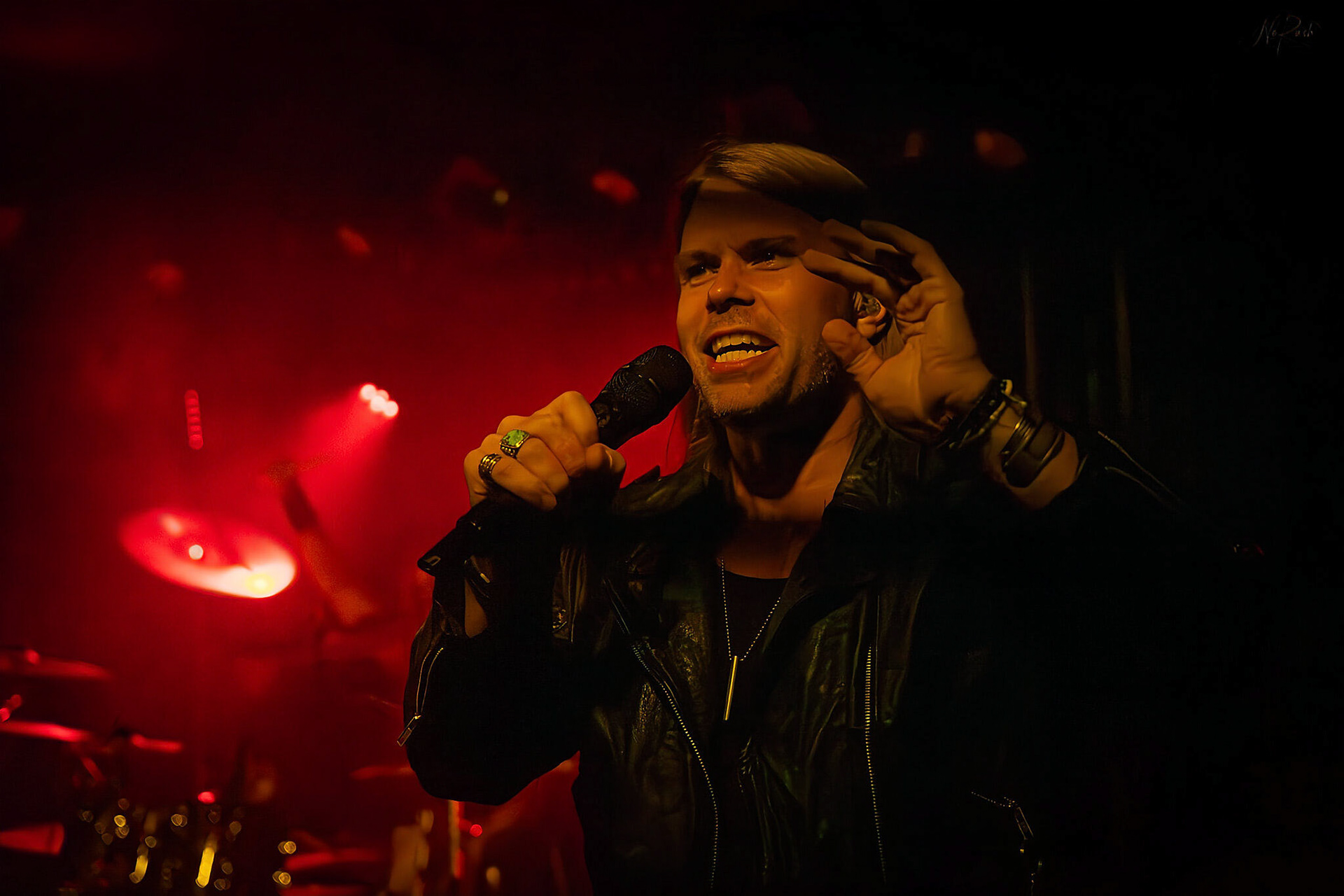 H.E.A.T - Groovestation DD 1