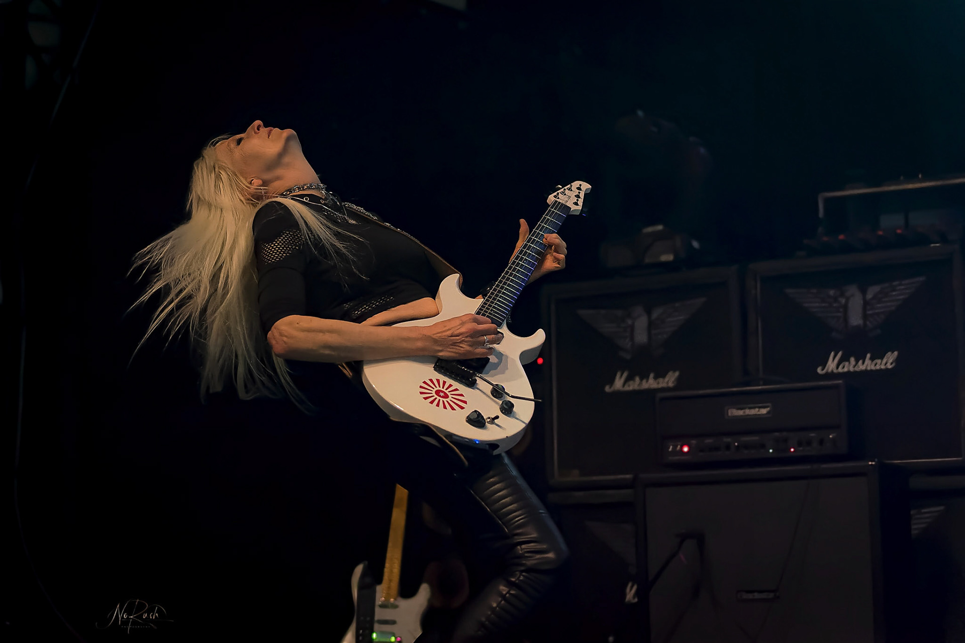 Girlschool 9