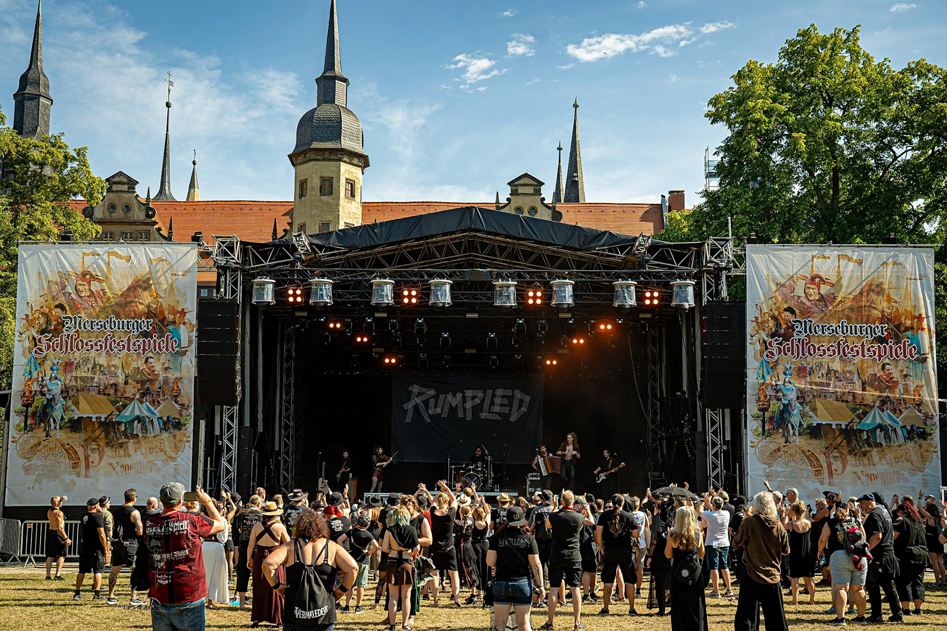 The Rumpled 33