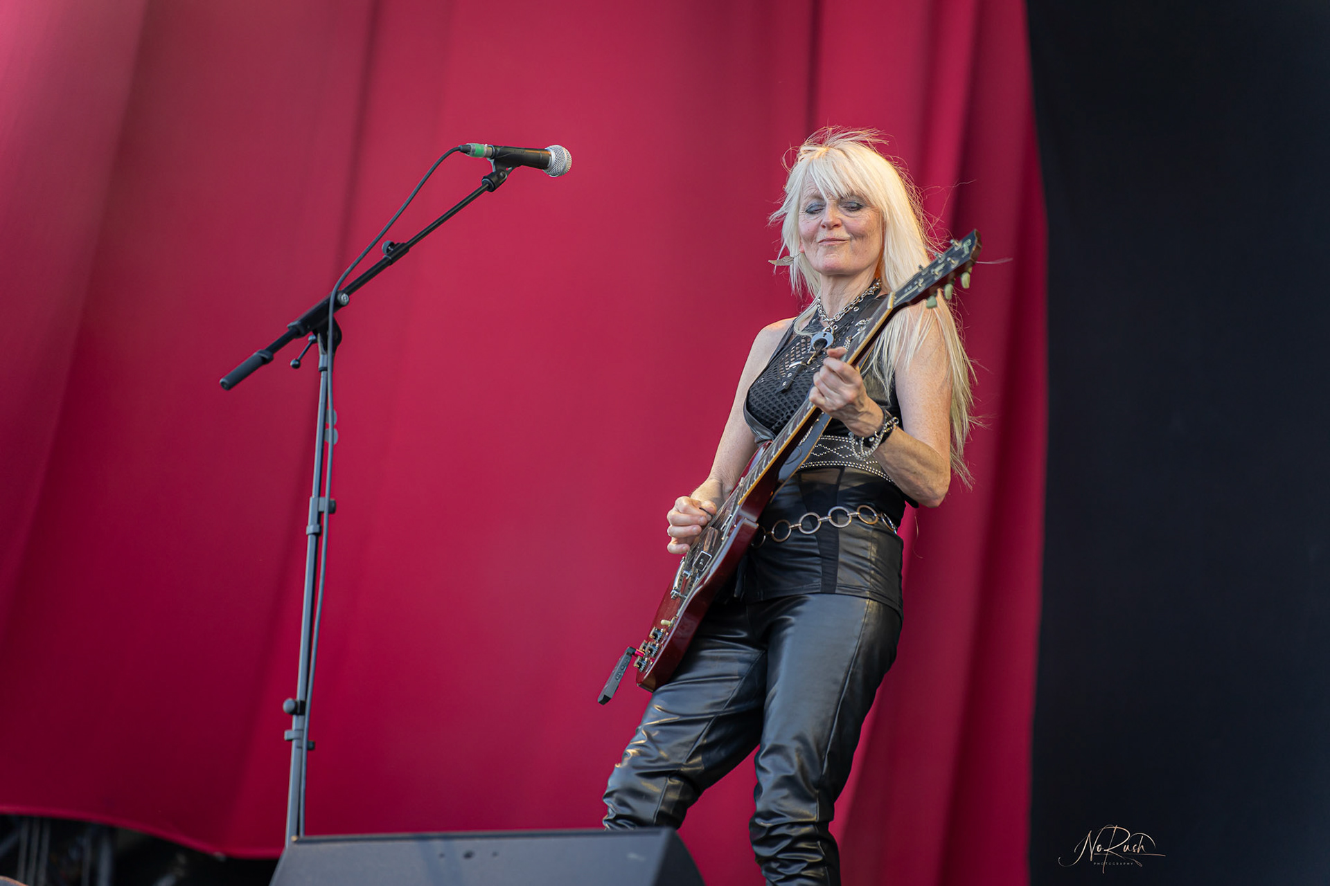 Girlschool_42
