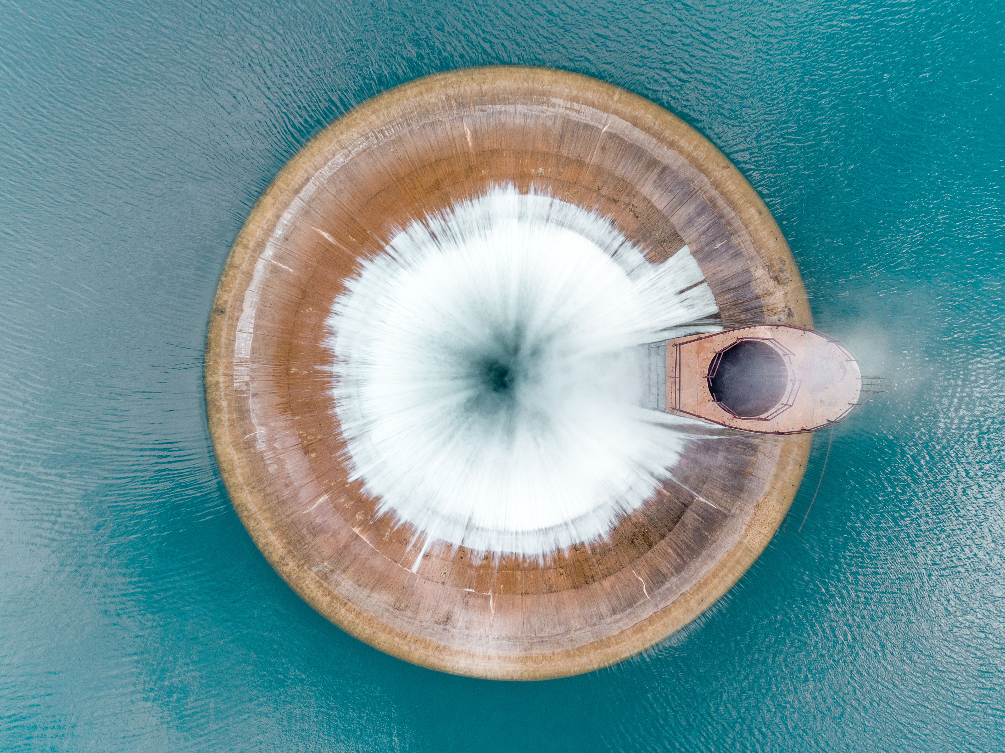 Qaraoun Lake ©Rights Reserved