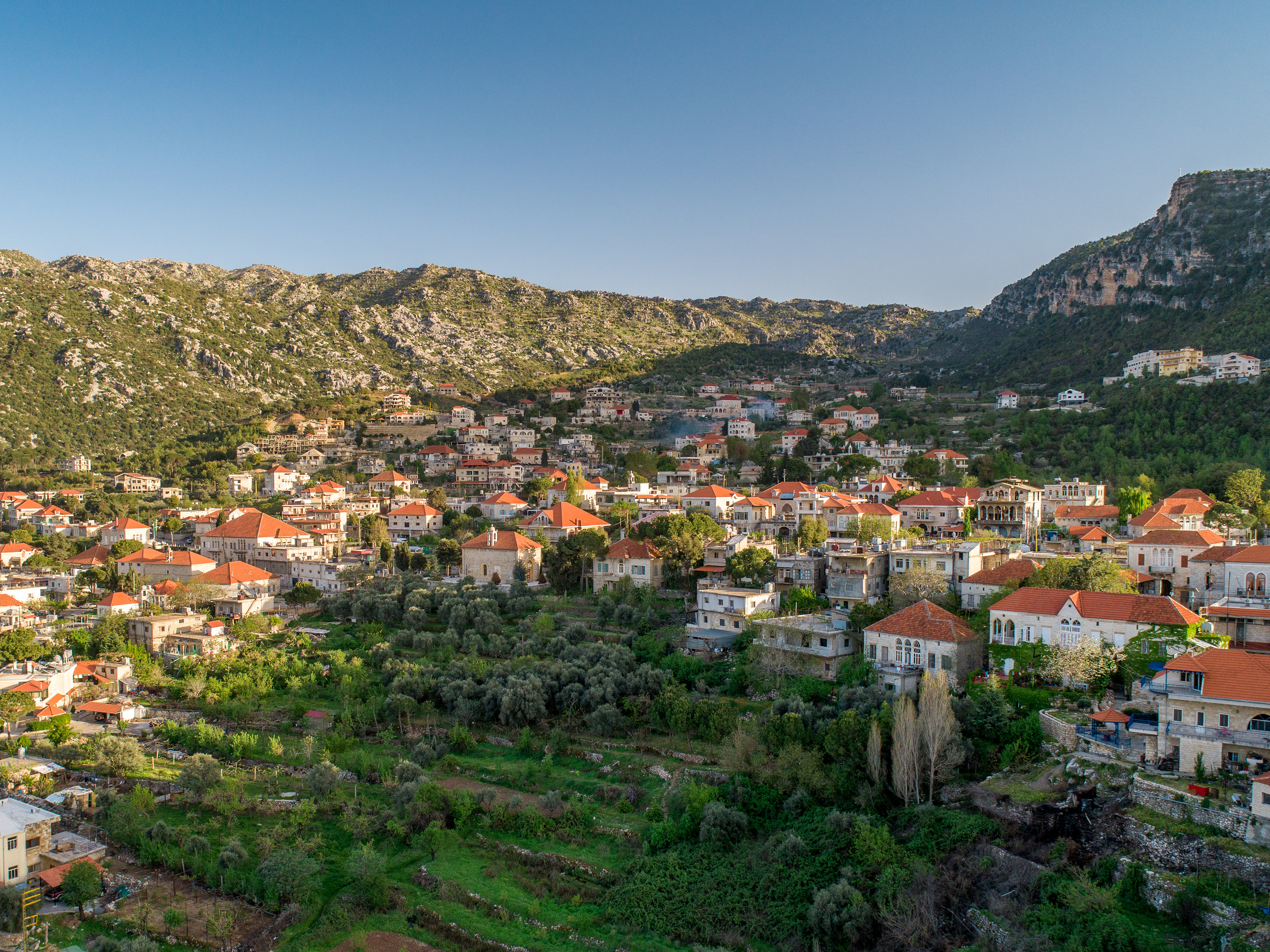 Douma ©Rights Reserved