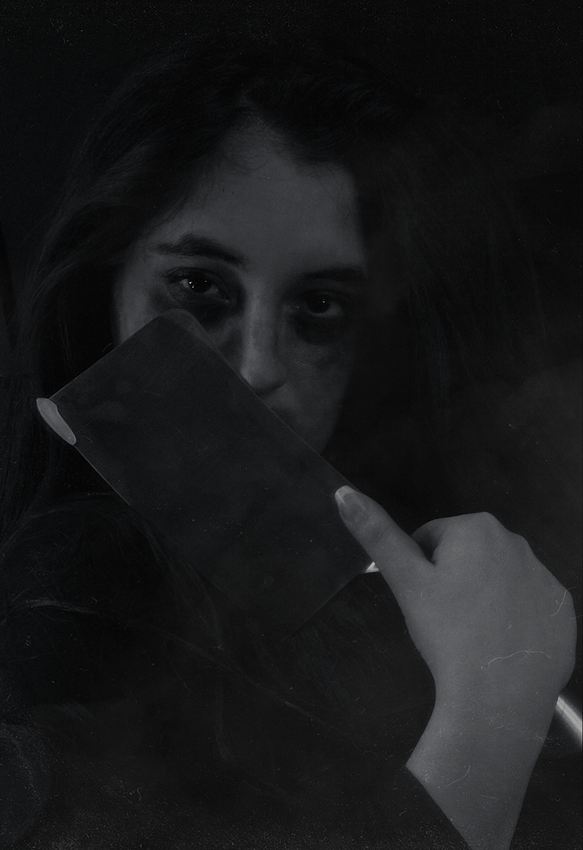 SELF PORTRAIT SERIES - VOILENCE