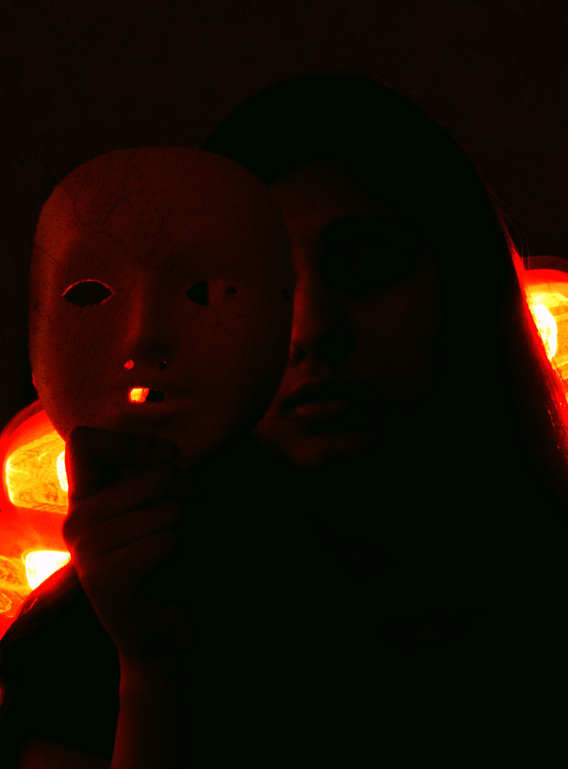 PORTRAIT SERIES - THE GIRL IN MASK