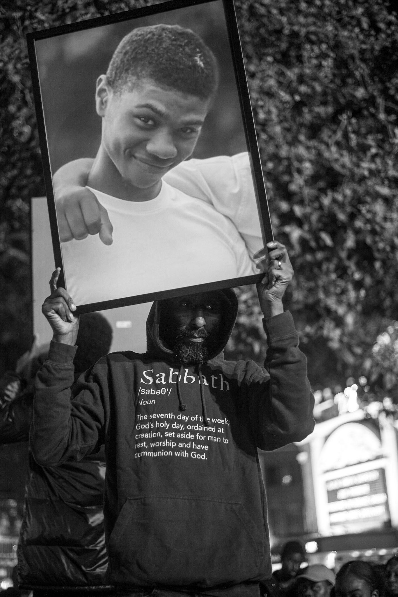 After the death of Keelen Morris Wong by a knife attack on Coldharbour Lane, hundreds of people from the local community gathered on Windrush Square in Brixton, calling for an end to the succession of violence.