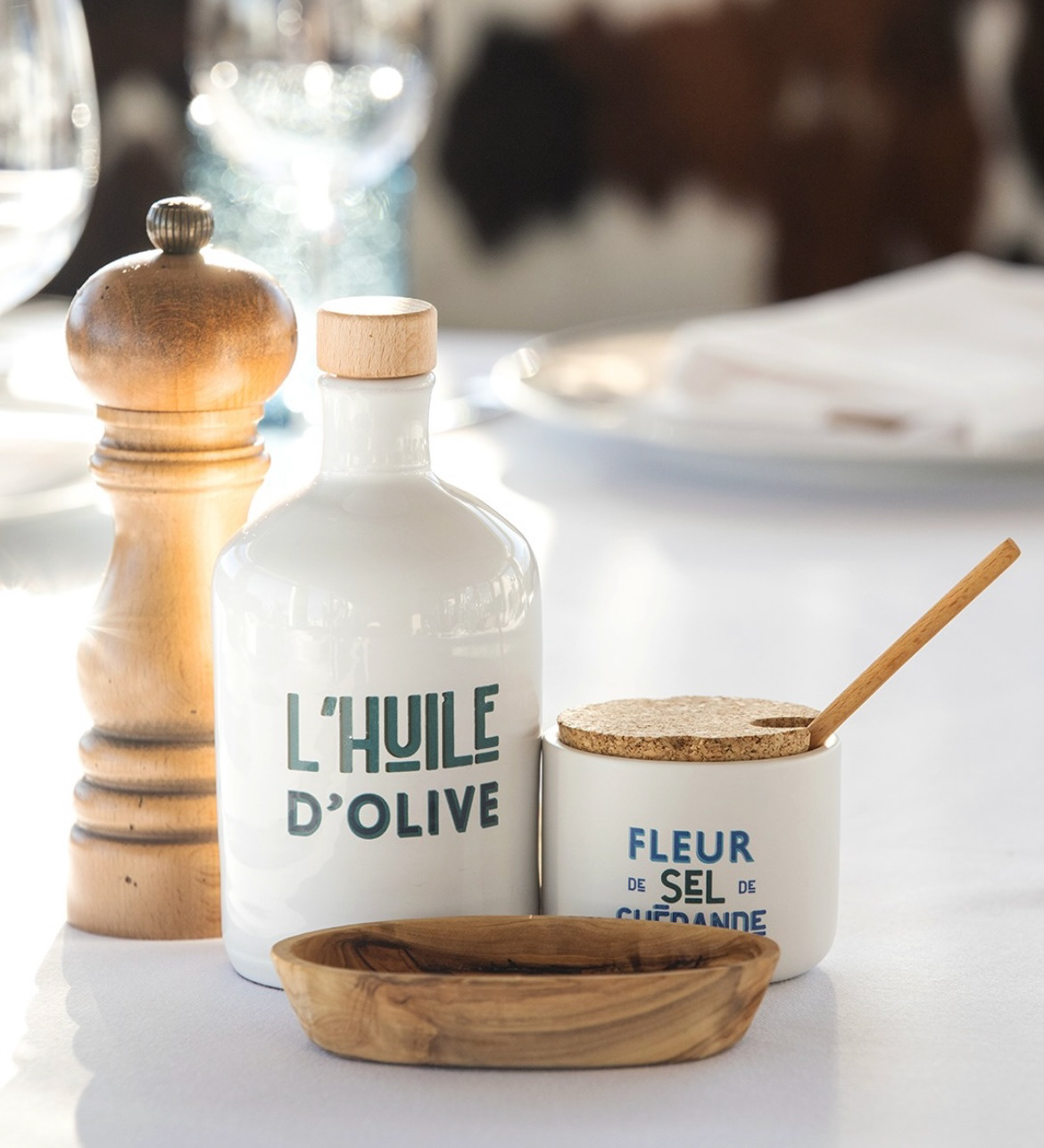 DESIGN ASSET OLIVE OIL & SALT