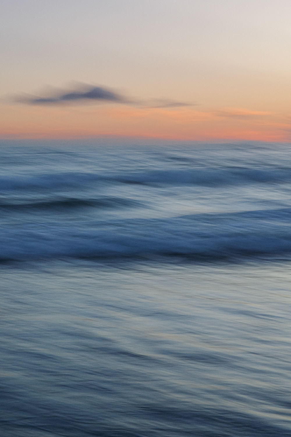 Slow shutter exposure at Bulli Beach