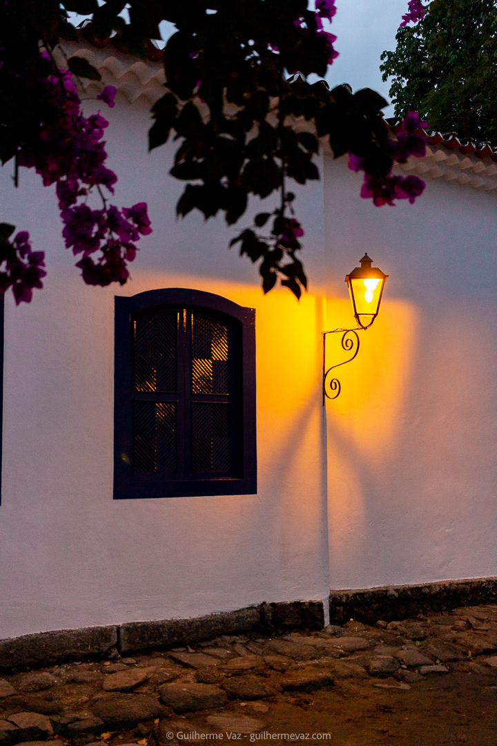 Paraty Light