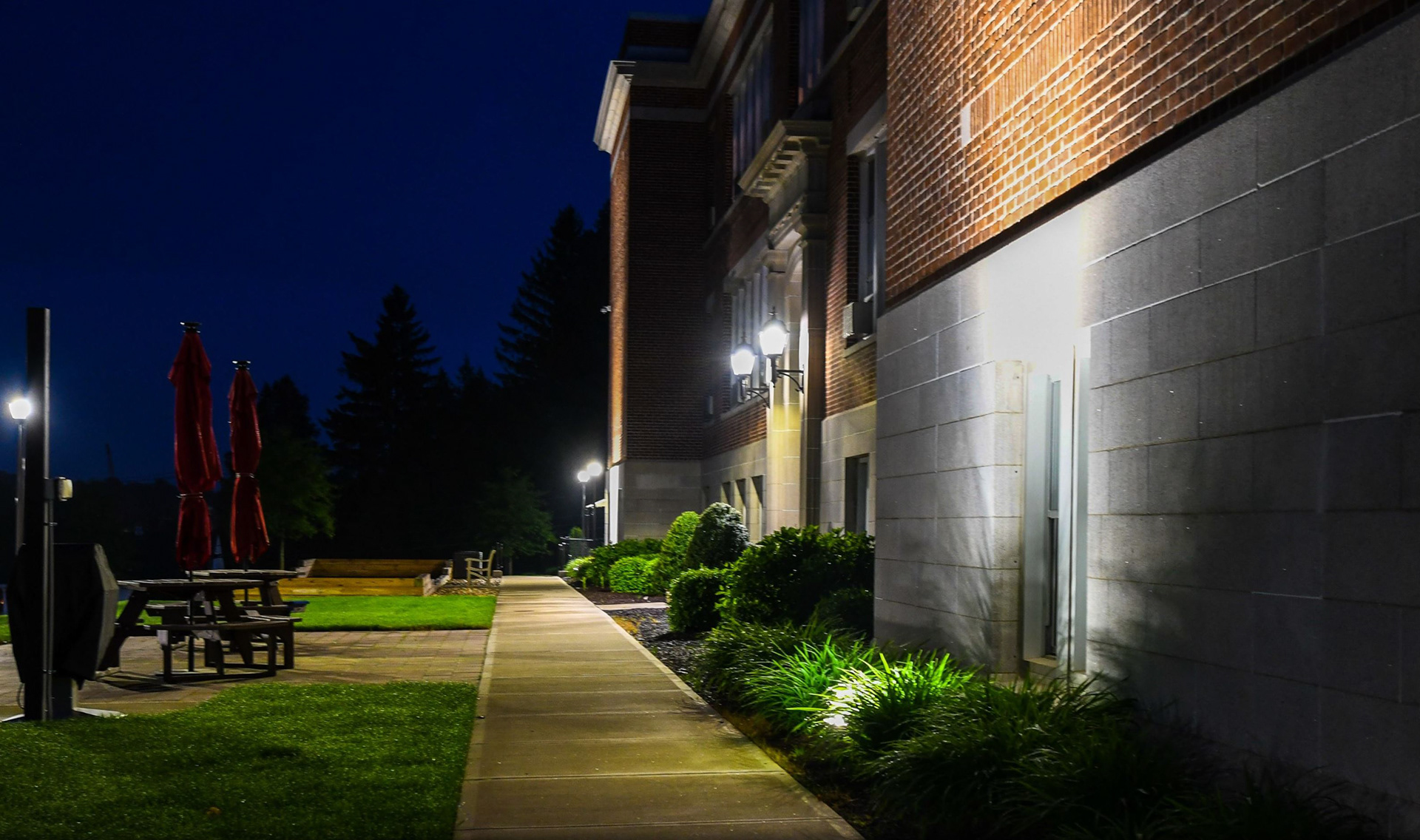 Night slowly giving way to dawn.