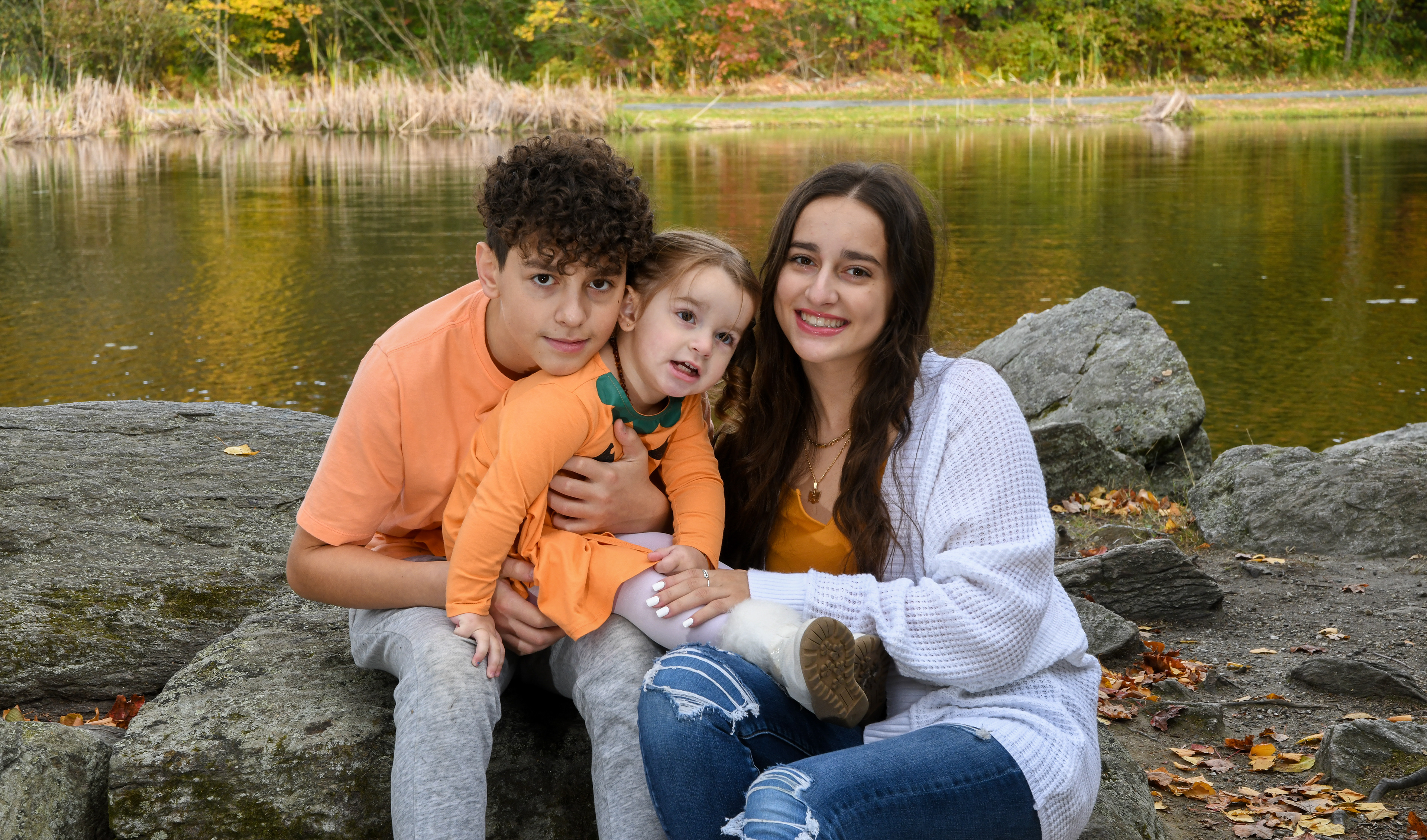 Tony (15) - Tina (4) - Elita (18)