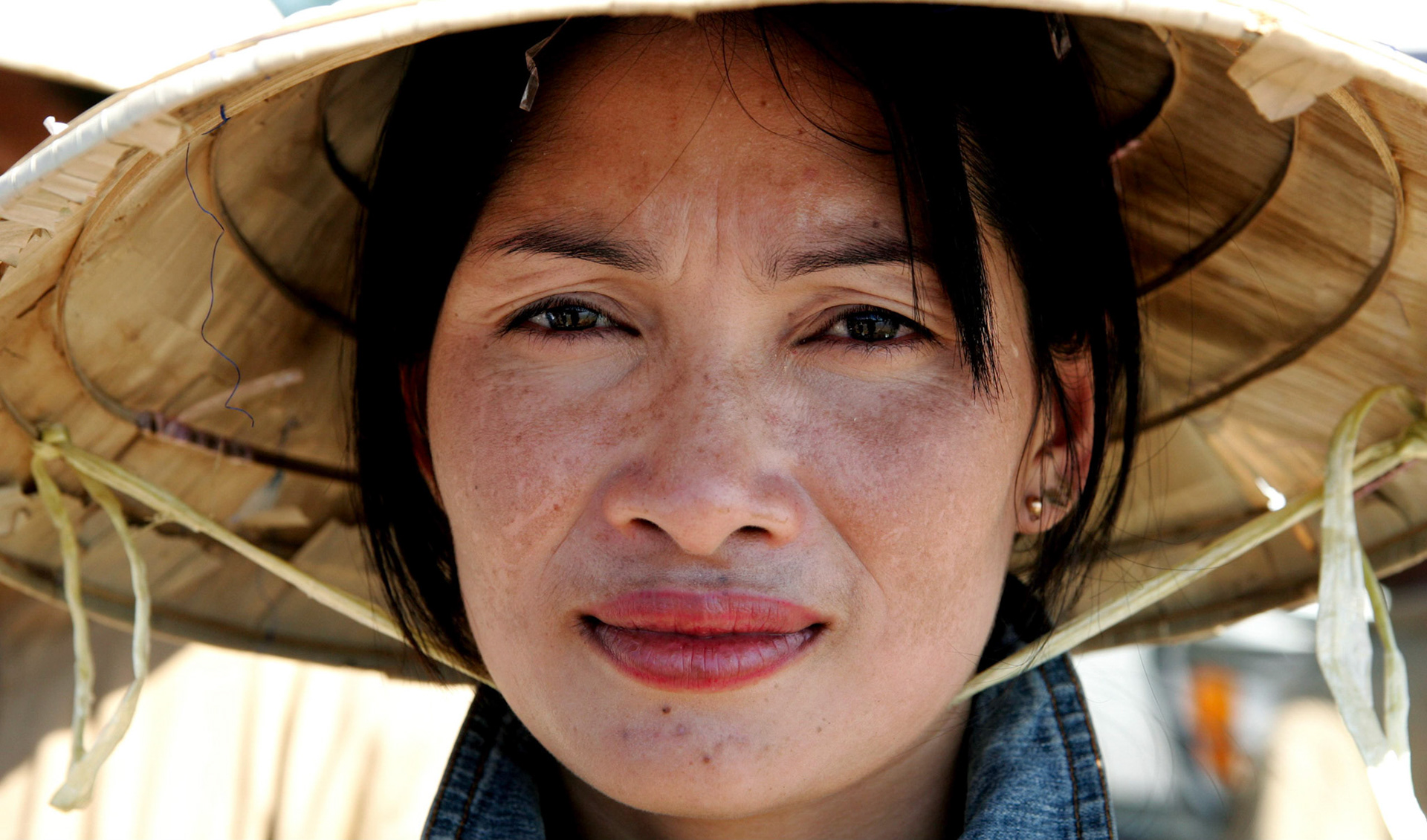 Laos  3 HS4B3441adjust