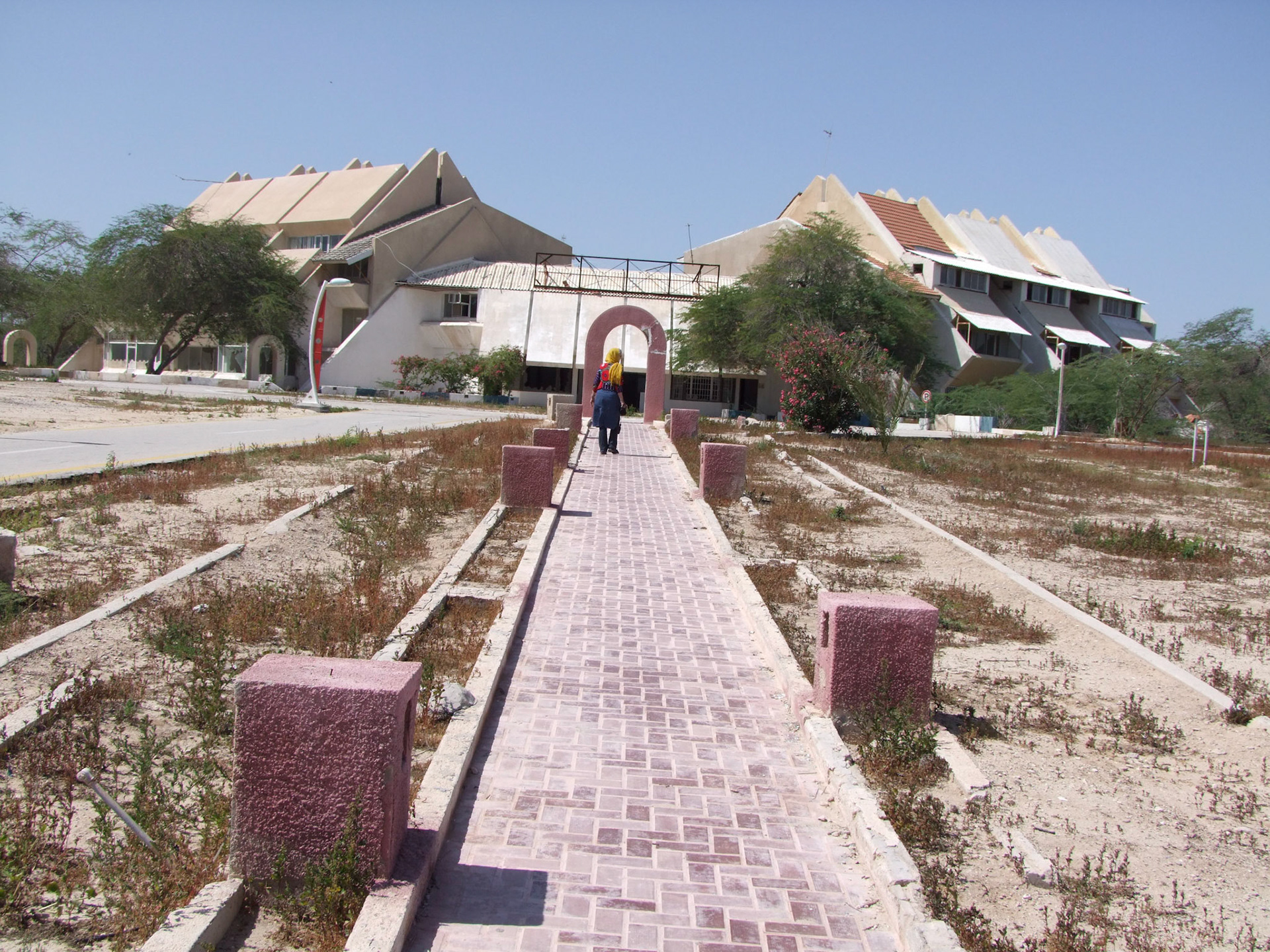 G006 AA SHAH KISH DSCF8026