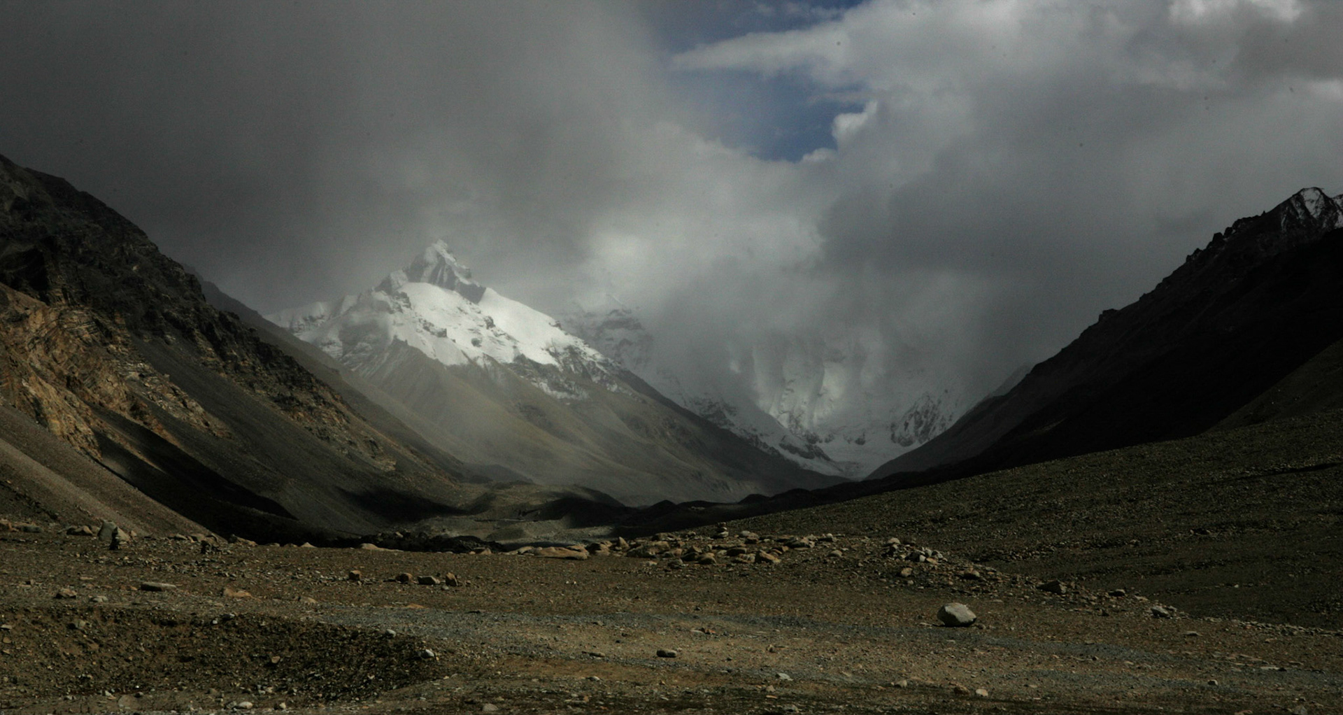 24 - Close to basecamp 7 HS4B1187