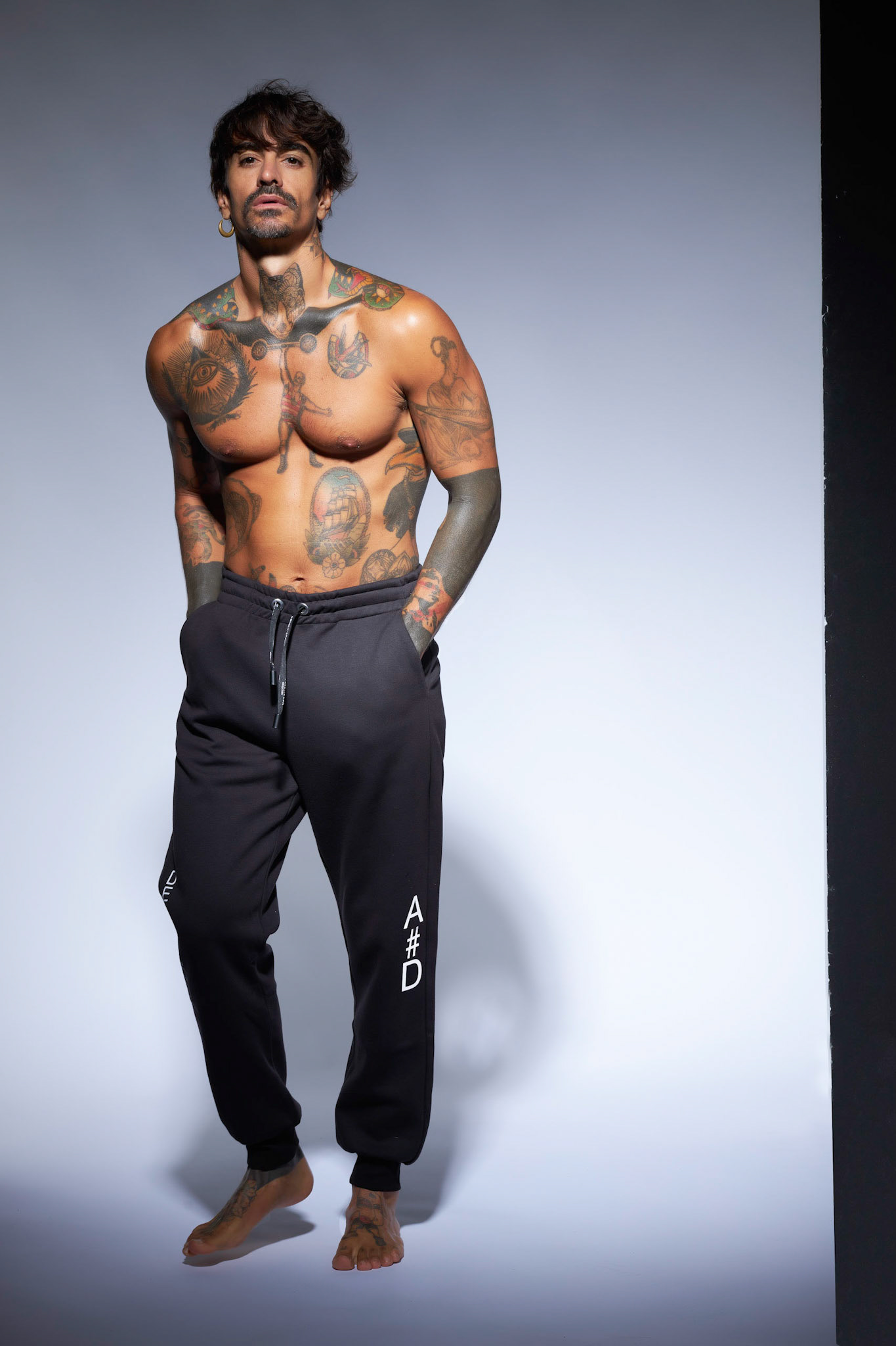 Alessandro DellAcqua Toma COMMERCIAL ADV Aldo Occulto