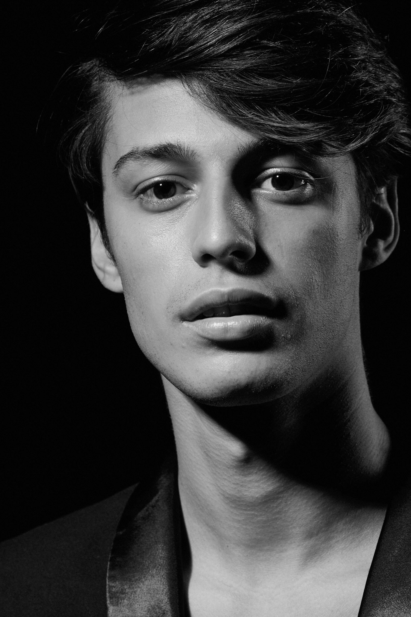 MODEL BOOK ALESSANDRO COSSARI