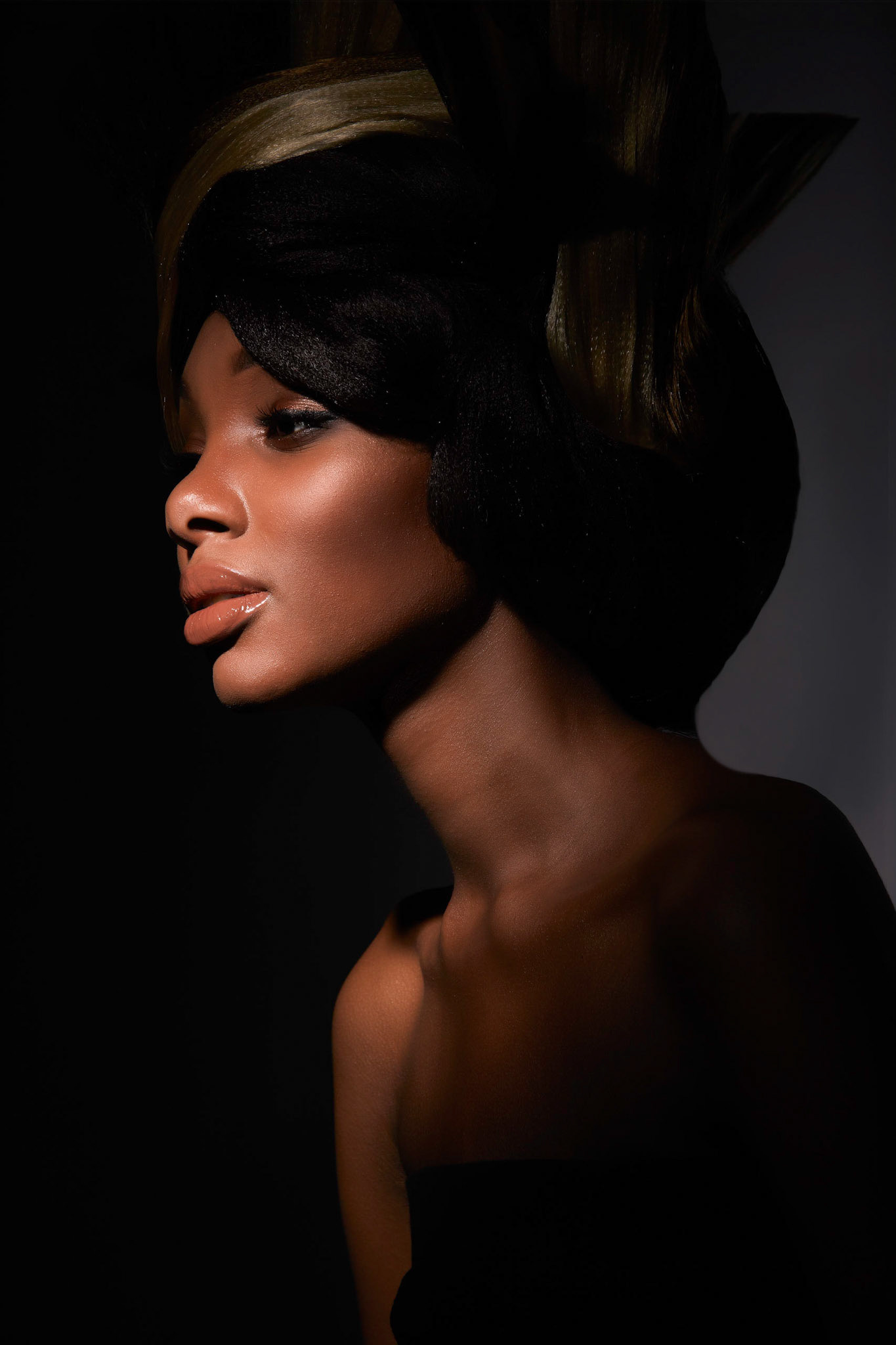 BEAUTY NYC PHOTOGRAPHER PORTFOLIO MODEL BOOK