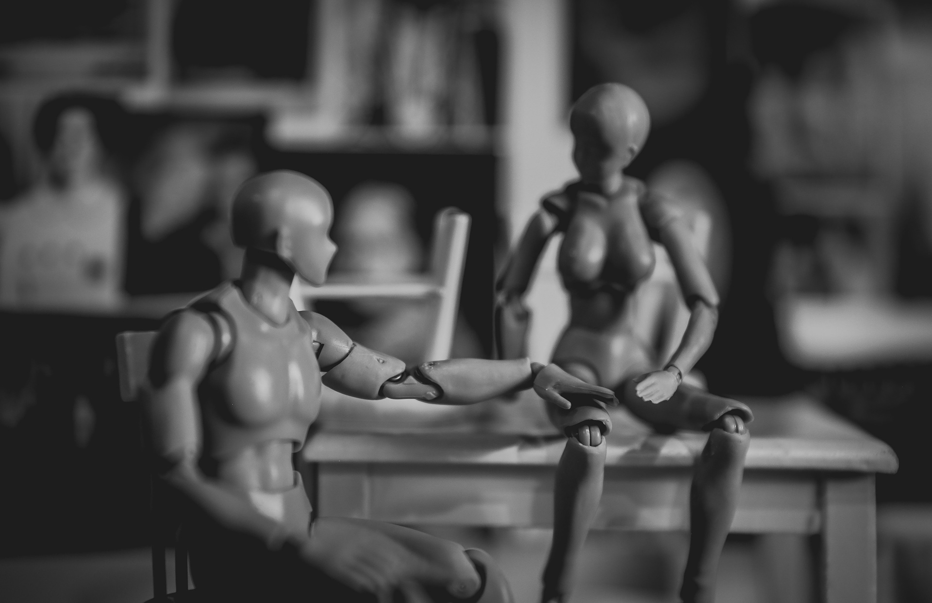 Pam and Fernando met at courted at an all ages hangout called "The Cafeteria"