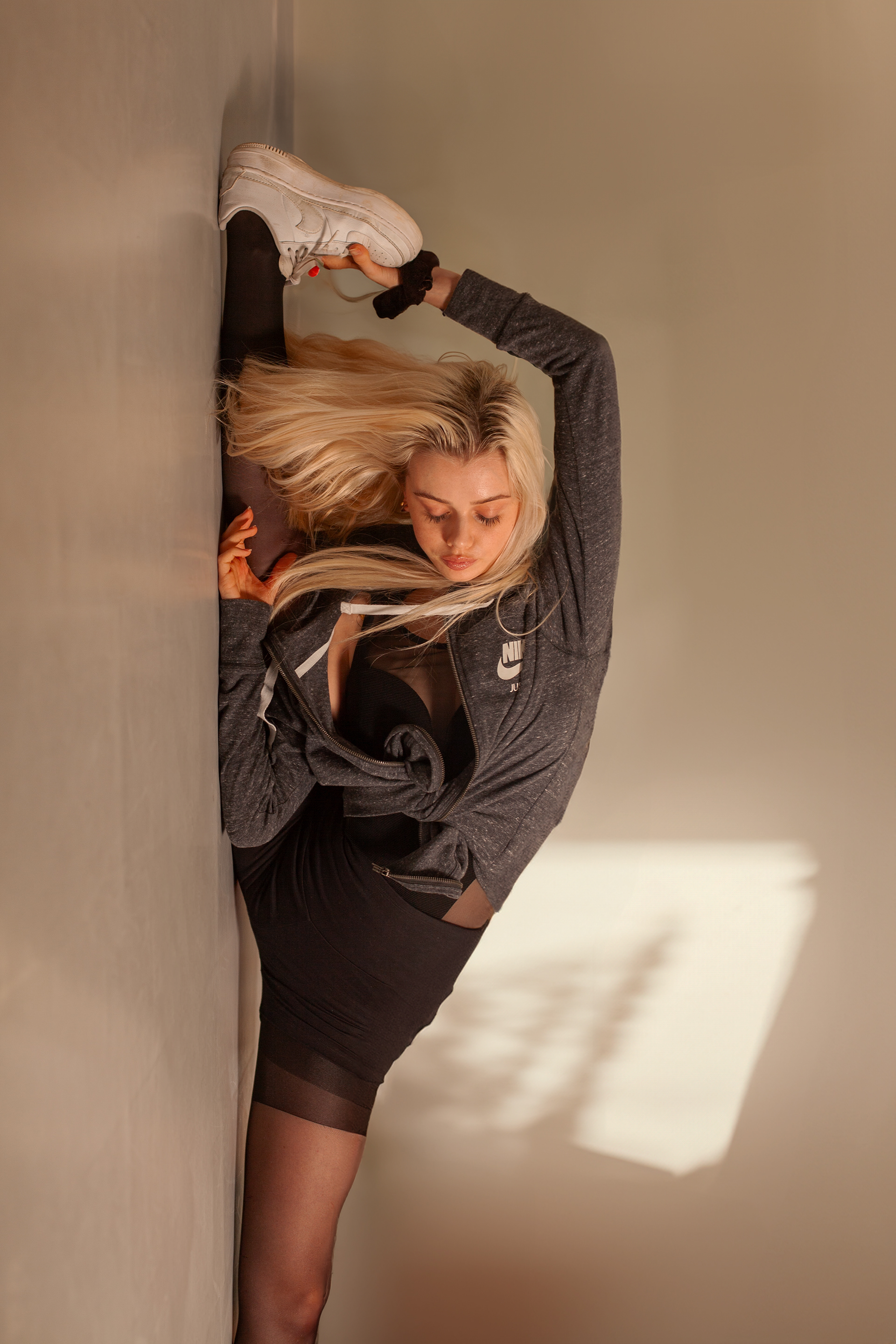Coline Bellin, Actress (Demain Nous Appartient, L'Abîme)