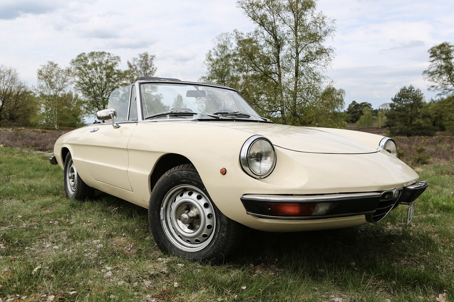 Alfa Romeo Spider (Fastback, 2000)