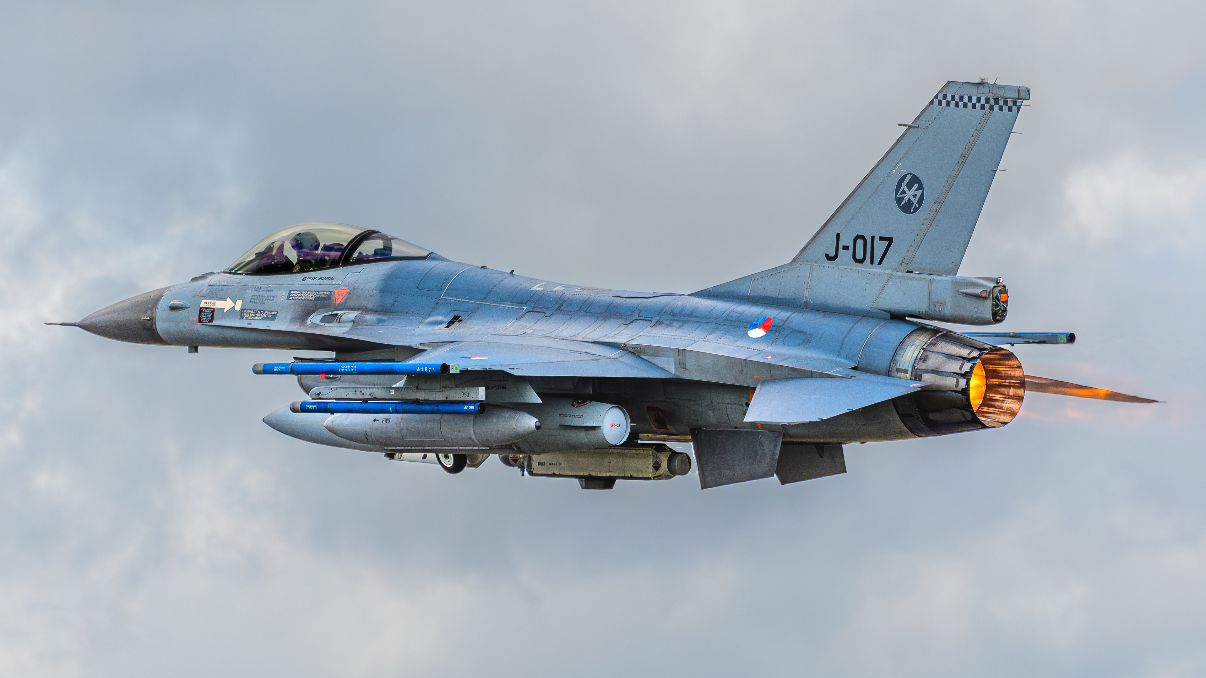 F-16 Fighting Falcon from the Royal Netherlands Air Force at RAF Fairford in July 2023. Registration / serial J-017