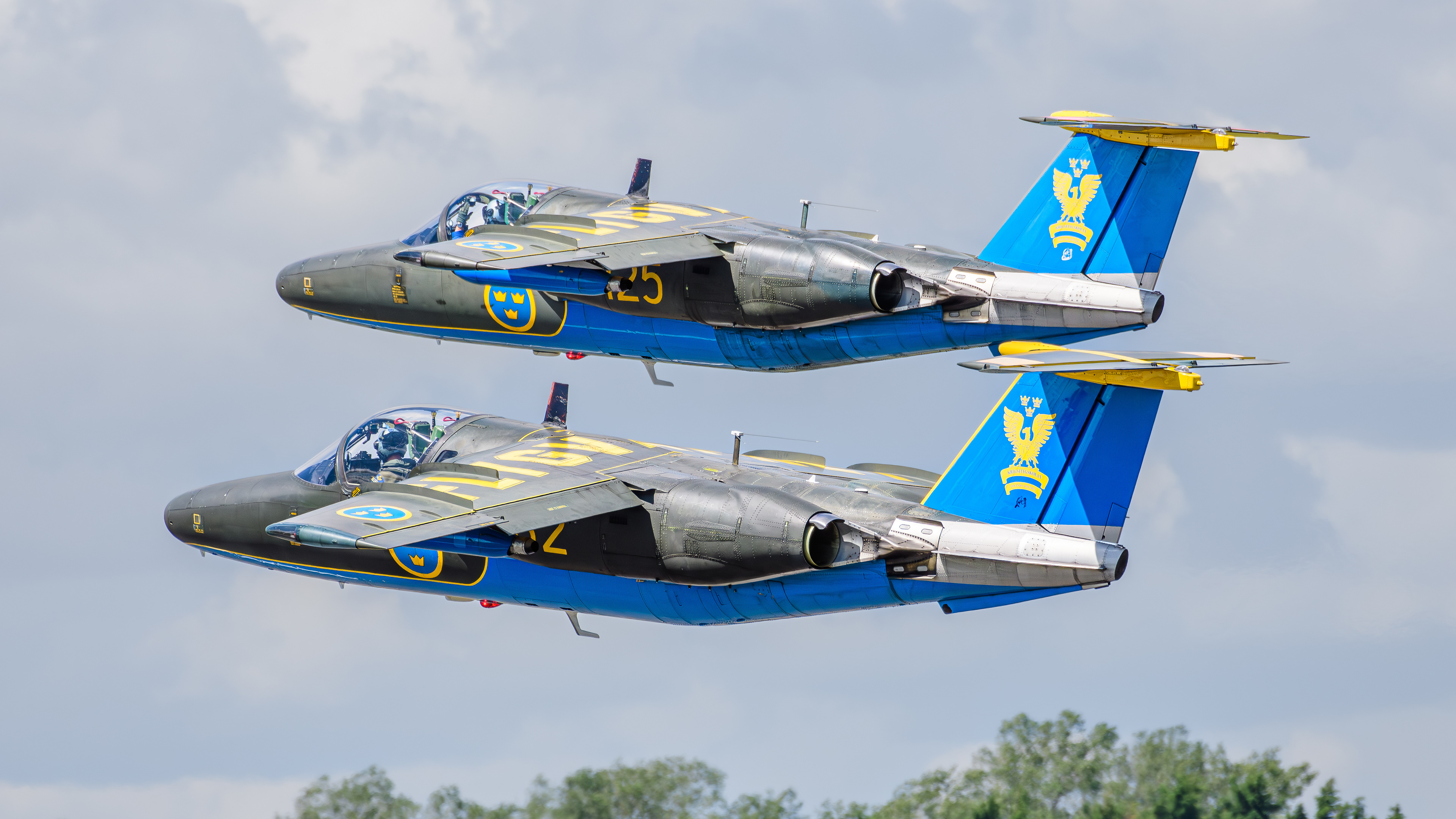 Saab SK60 - 60125 / 125 & 60662 / 62 - Swedish Air Force - RAF Fairford - July 2023