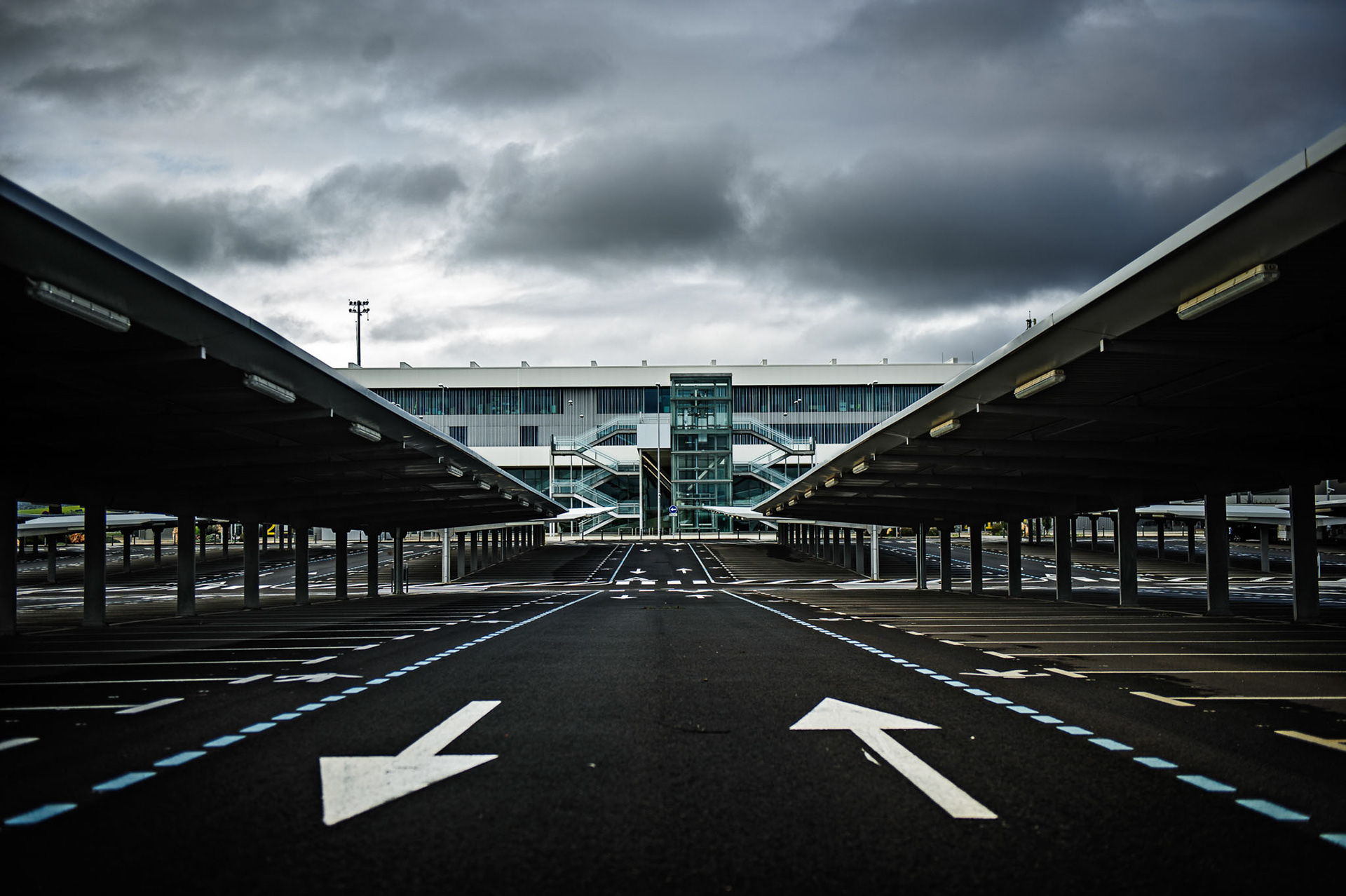 Ciudad Real Airport. Ciudad Real, Castilla-La Mancha. On the initiative of the regional government, a group of entrepreneurs built the airport for €1,100 million, all financed by Spain's first rescued savings bank “Caja Castilla-La Mancha”. With one of Europe's longest runways, the airport opened in December 2008. It had capacity for 5 million yearly passengers, but when the airport closed three years later only around 100,000 passengers had passed through it. The airport has been put for auction eight times with a starting price of €80 million.