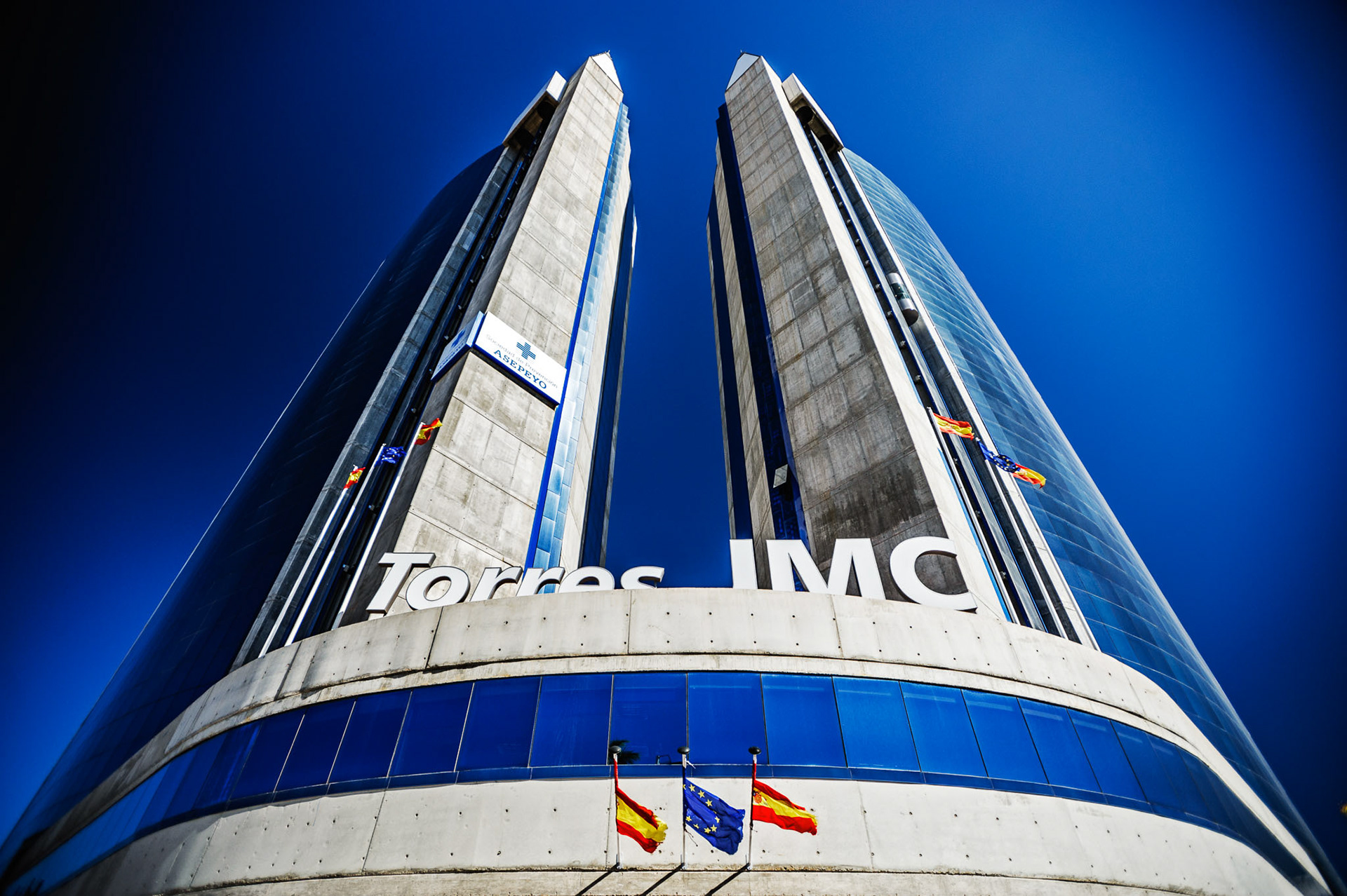 “Torres Gemelas Fuertes”, office space. (Formerly known as ”Torres JMC”) Murcia. By building the city's highest towers and baptizing them with his own initials, constructor Jesús Mengual Camacho wanted to be a part of what was to be the new dawn of the city. From here, the views over Murcia are stunning, however, not many people are around to enjoy them, most of its 46 floors are empty. From 2014 the towers have a new owner.