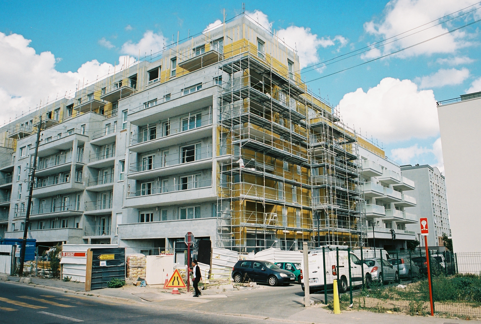Immeuble pris depuis l'avenue Gabriel Péri, Septembre 2020
