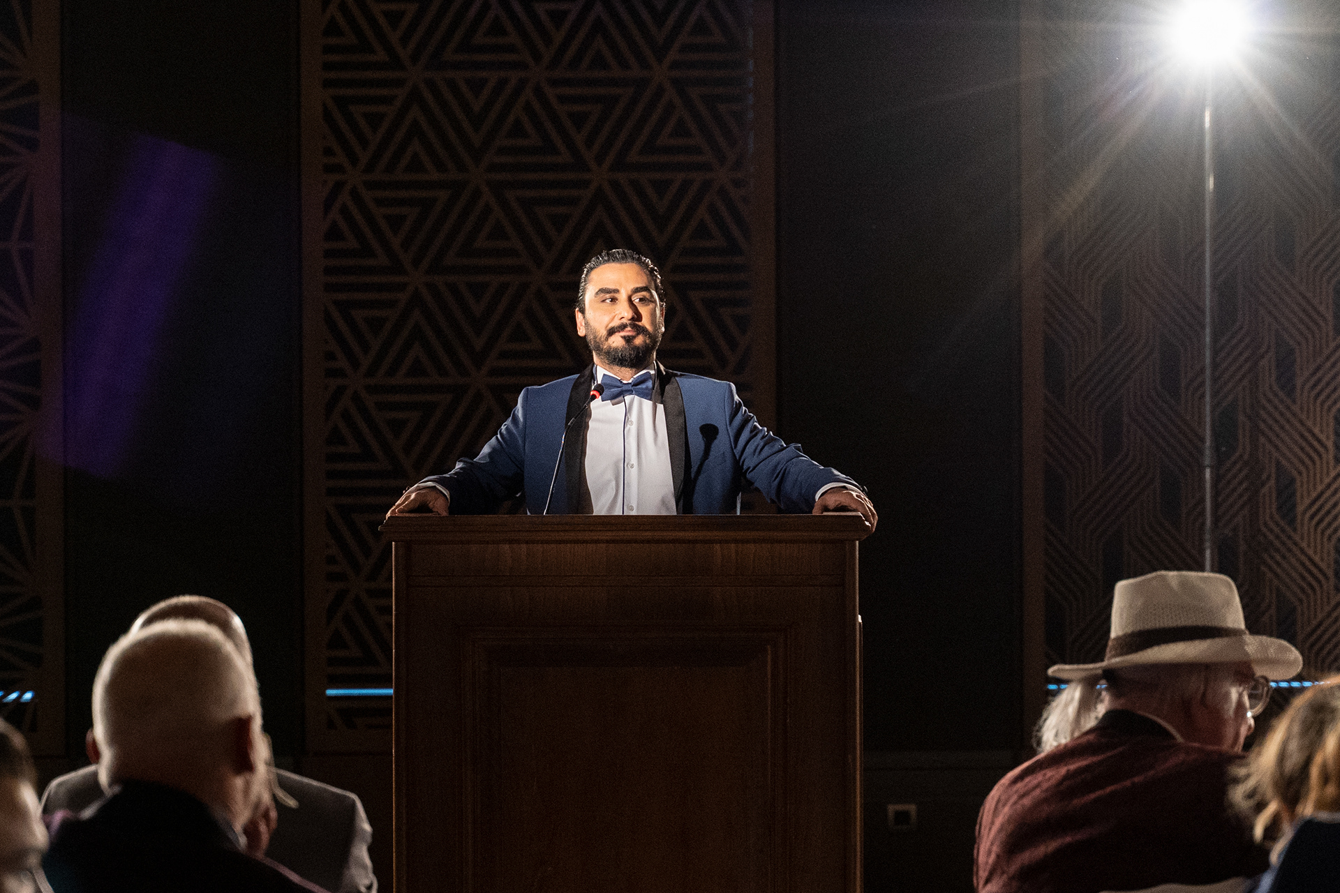 Kazak İşi Türkiyede / Sedat Bilenler