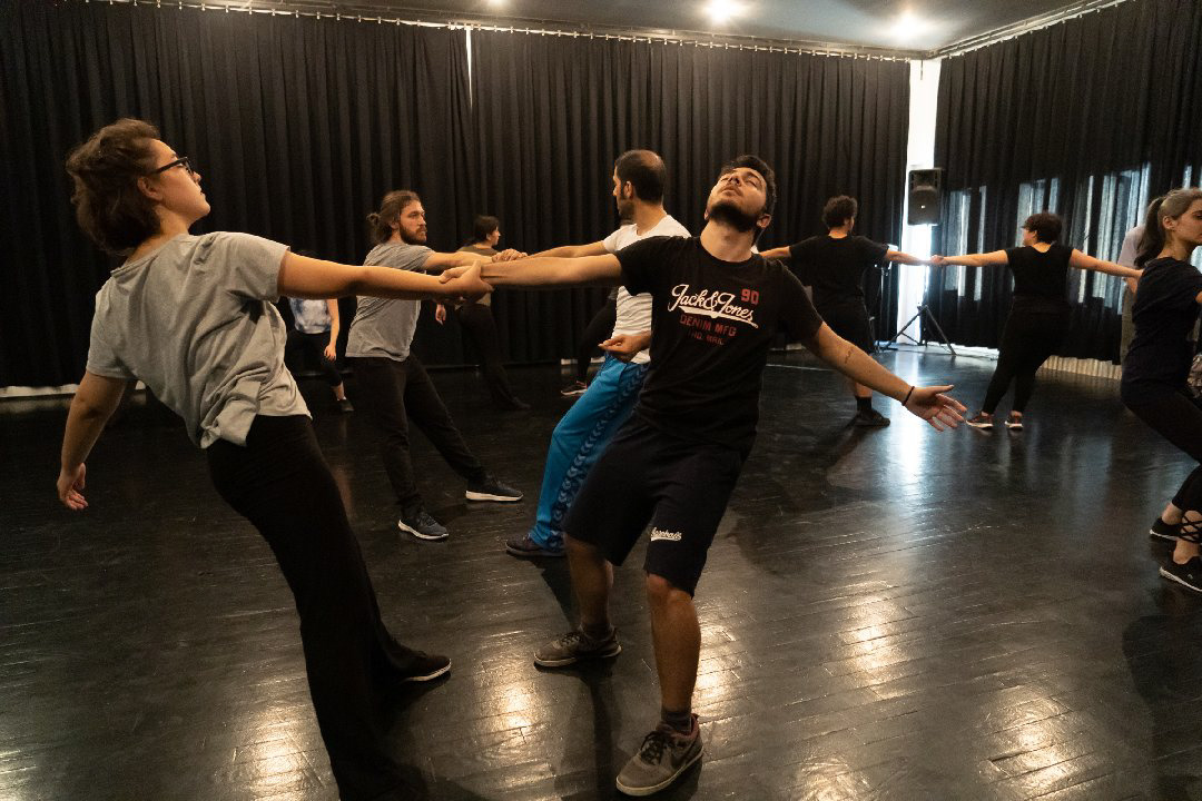 Bedirhan Dehmen - Dans/Tiyatro Kesişiminde Beden ve Hareket atölyesi