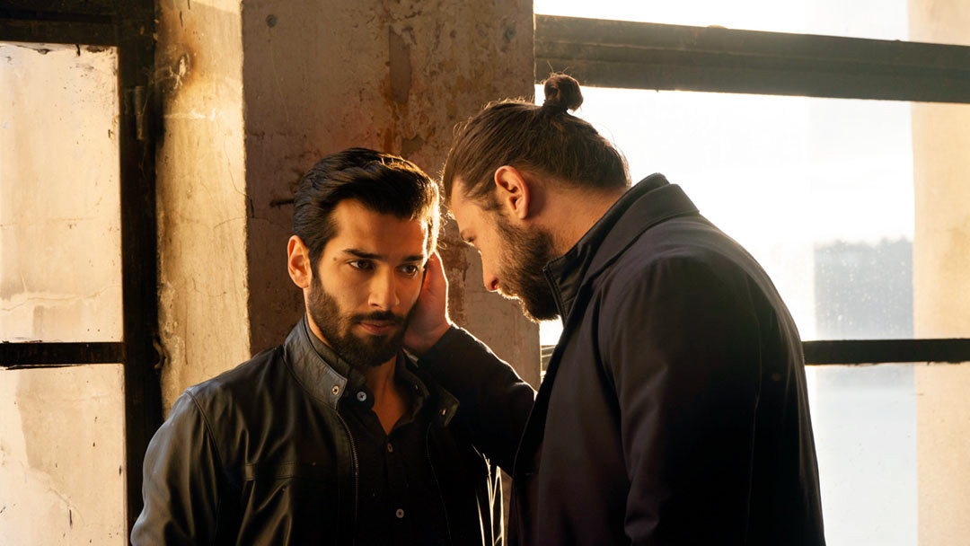 Vuslat Dizisi / Fırat, Kerem