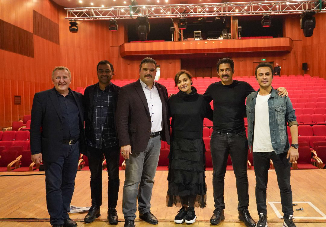 AÜ Tiyatro Festivali, Mert Fırat, Didem Balçın, Onur Dilber ve Özgün Aydın Söyleşisi