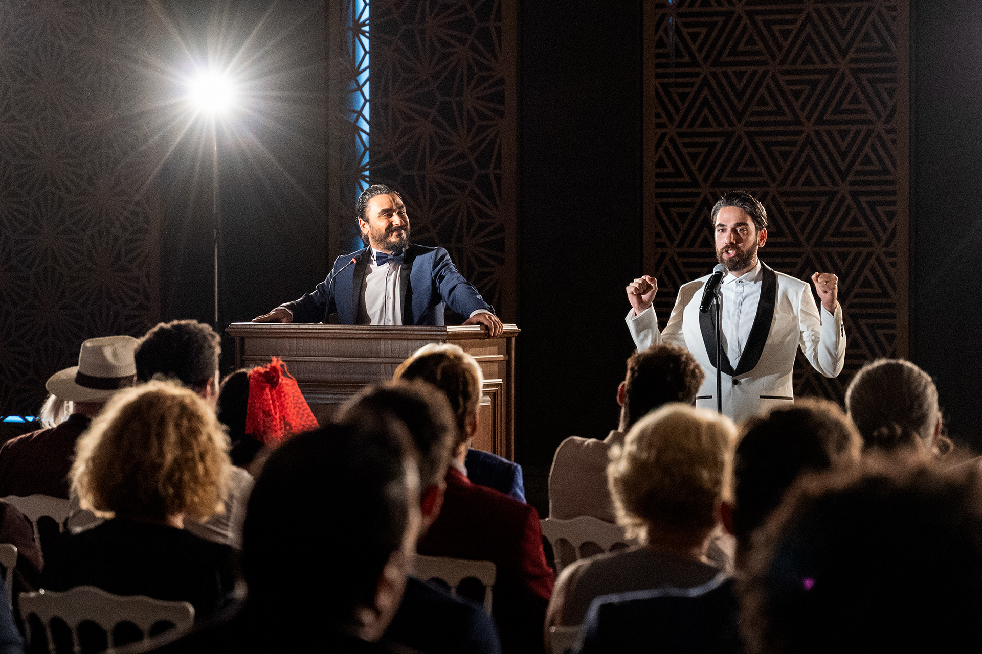 Kazak İşi Türkiyede / Sedat Bilenler - Kadir Doğulu