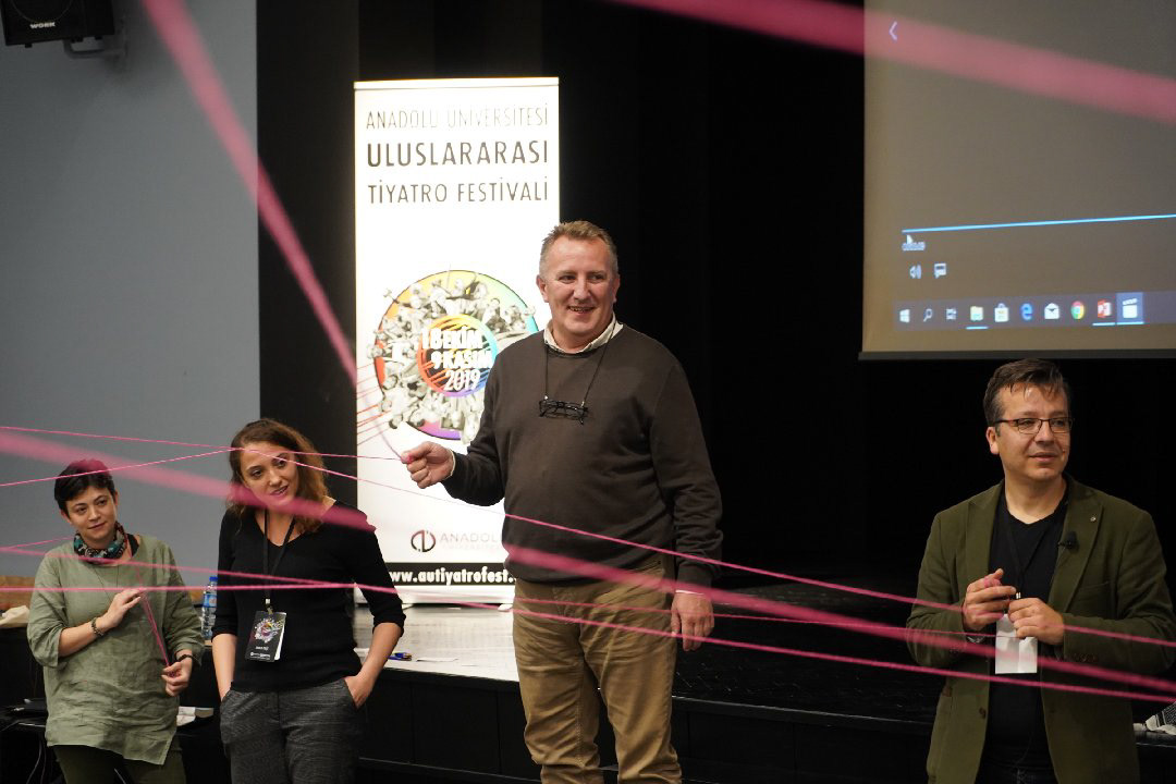 AÜ Tiyatro Festivali - Bülent Sezgin, Eğitimde Oyunlaştırma, Drama ve Tiyatro Perspektifleri söyleşisi